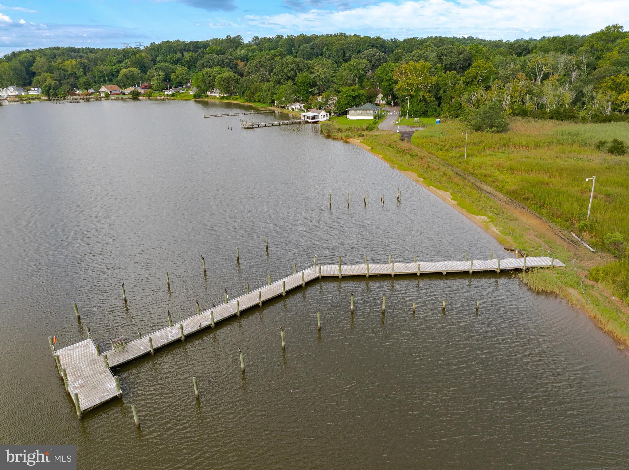 EAGLE HARBOR - Residential
