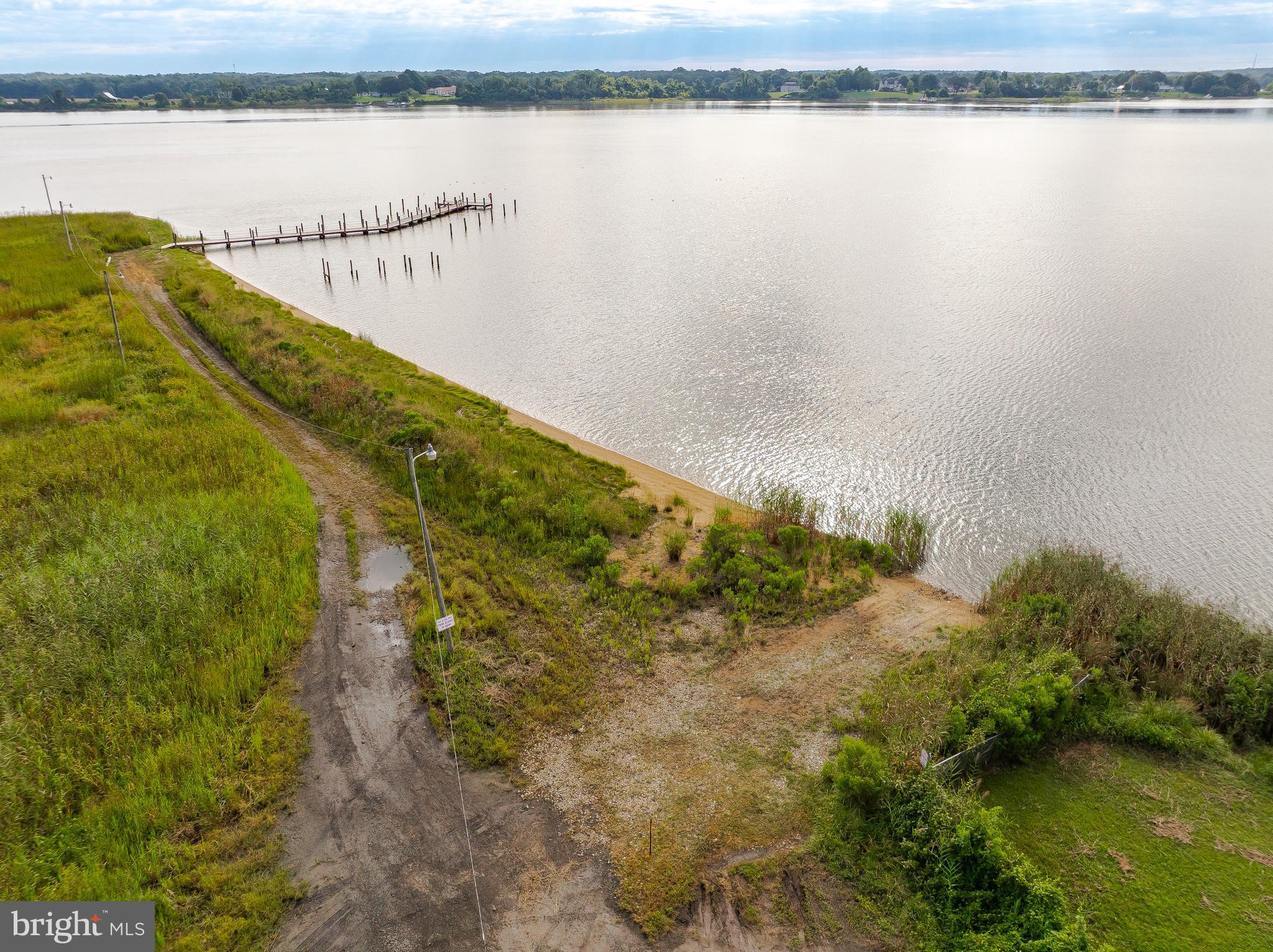 EAGLE HARBOR - Residential