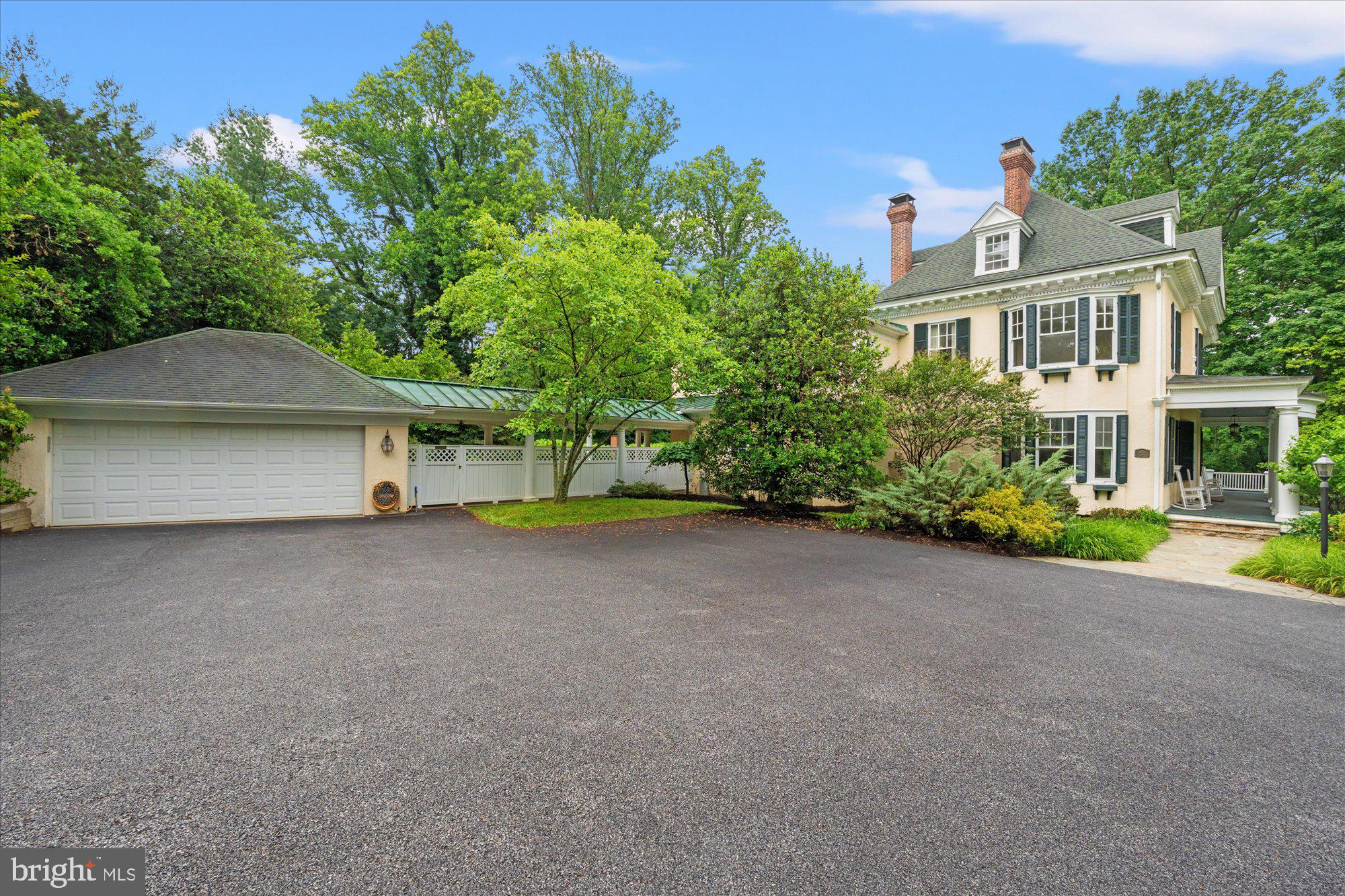 RUXTON - Residential