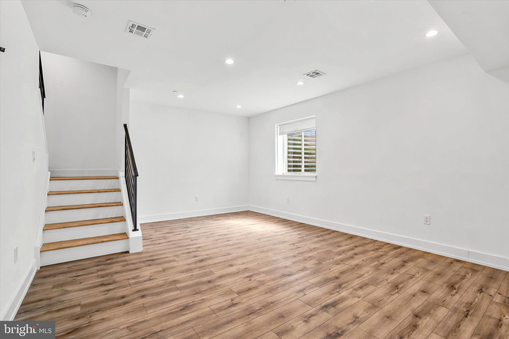 MANAYUNK - Residential