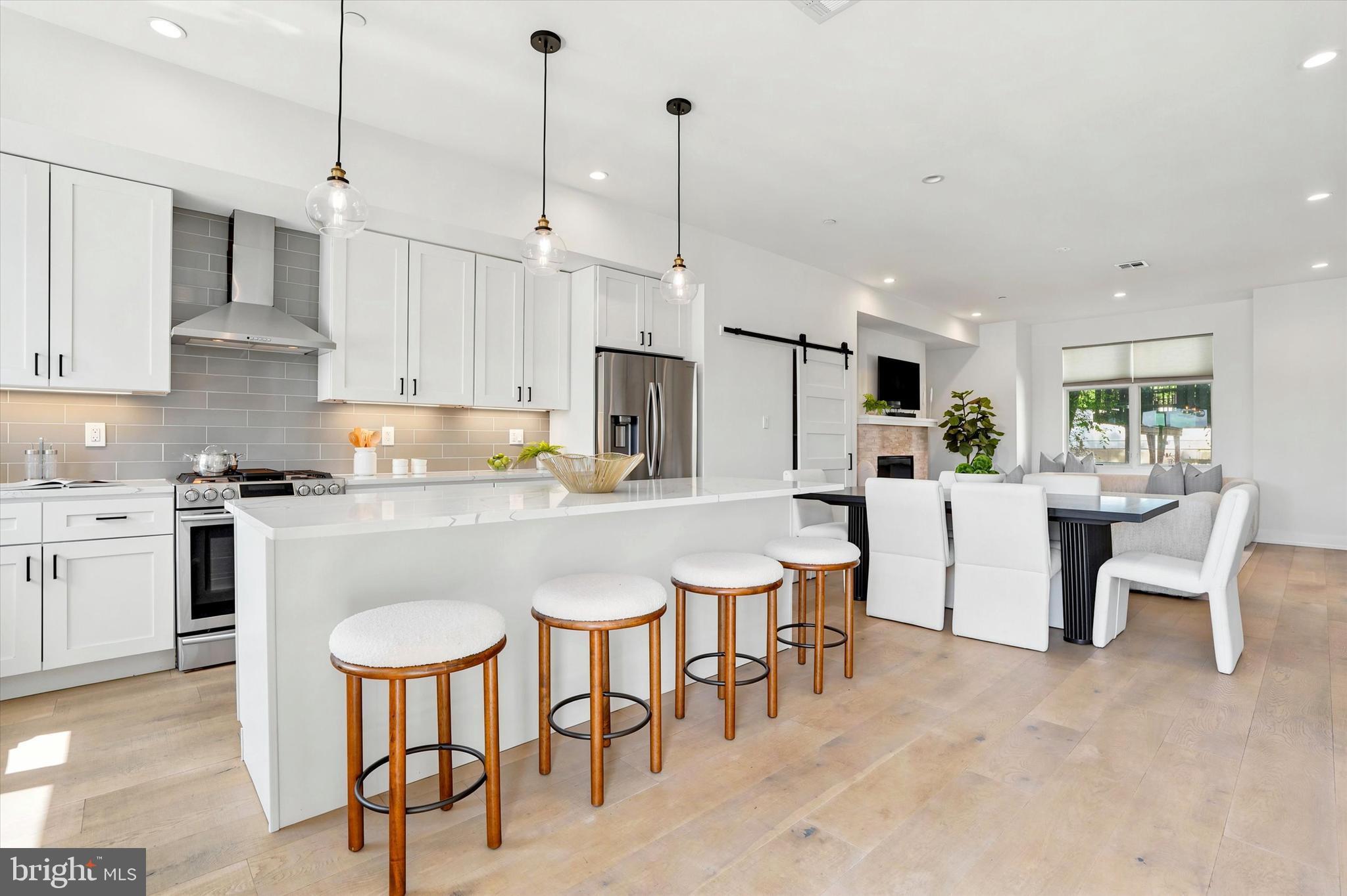 MANAYUNK - Residential