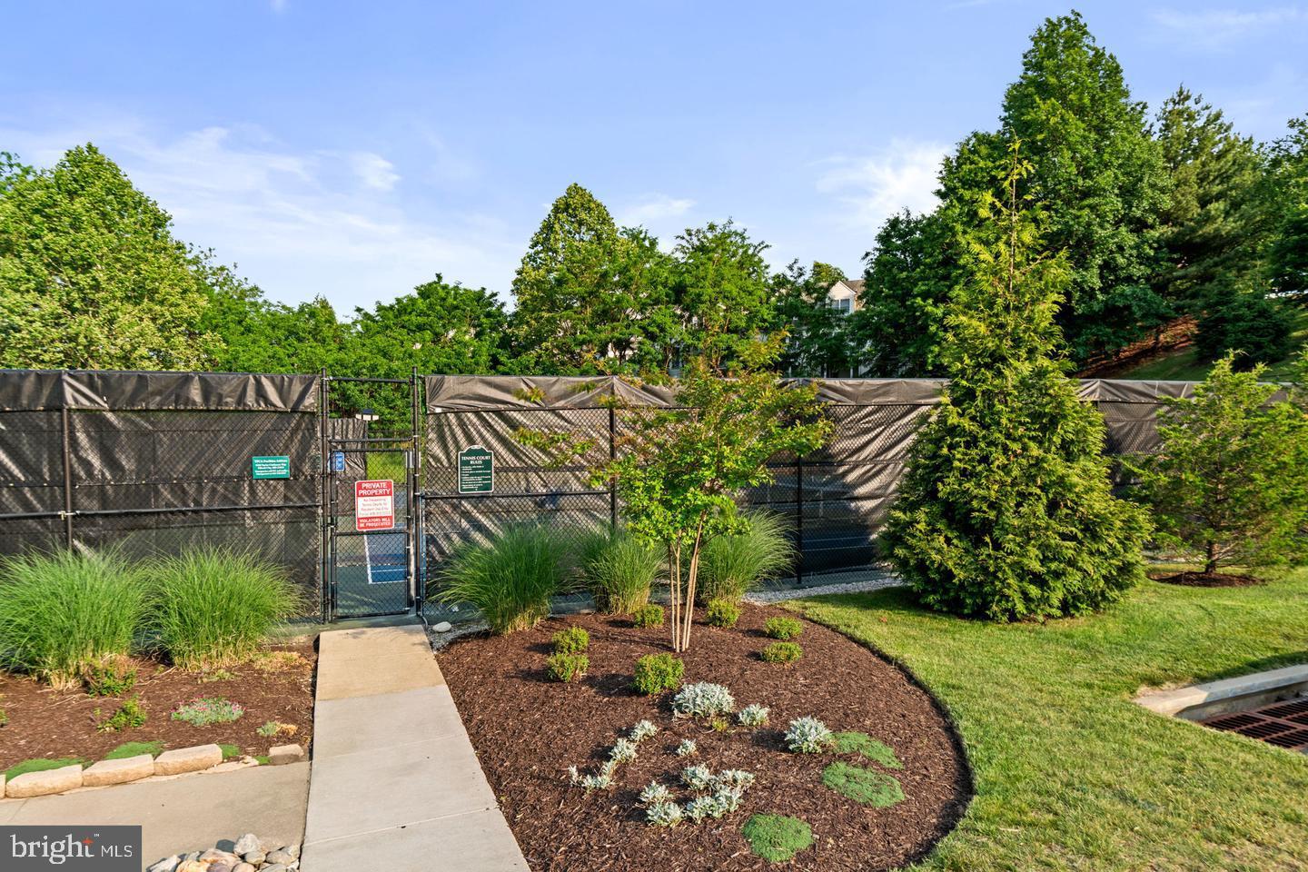 TAYLOR VILLAGE - Residential