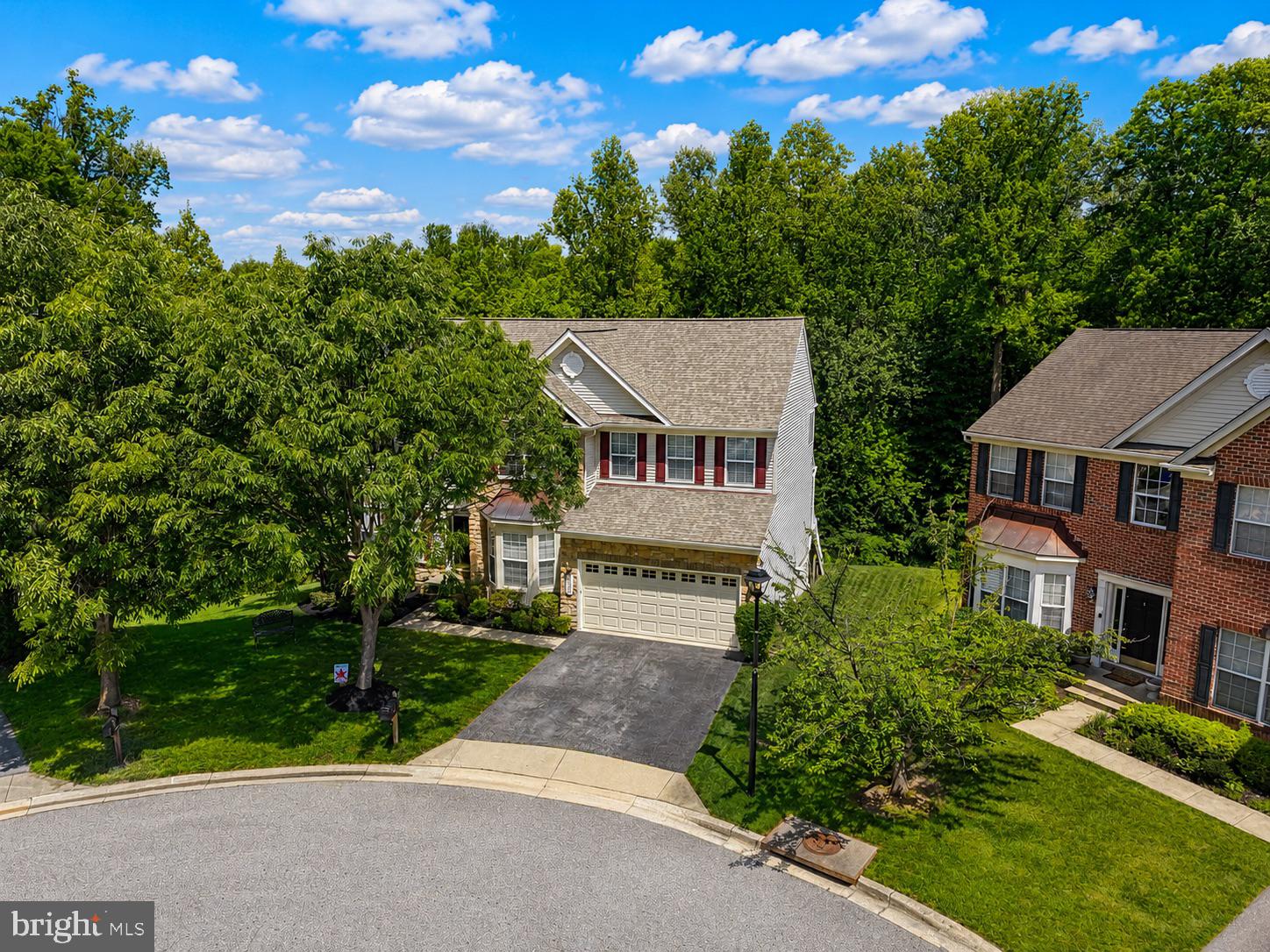 TAYLOR VILLAGE - Residential