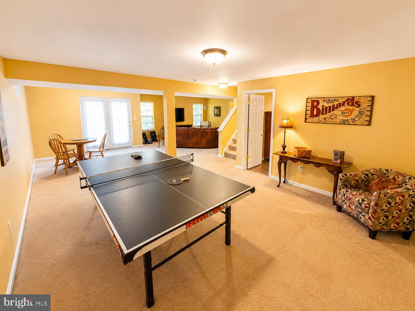 TAYLOR VILLAGE - Residential