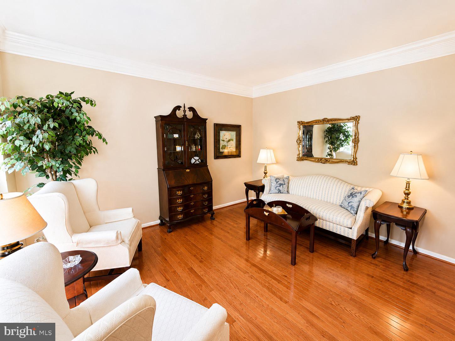 TAYLOR VILLAGE - Residential