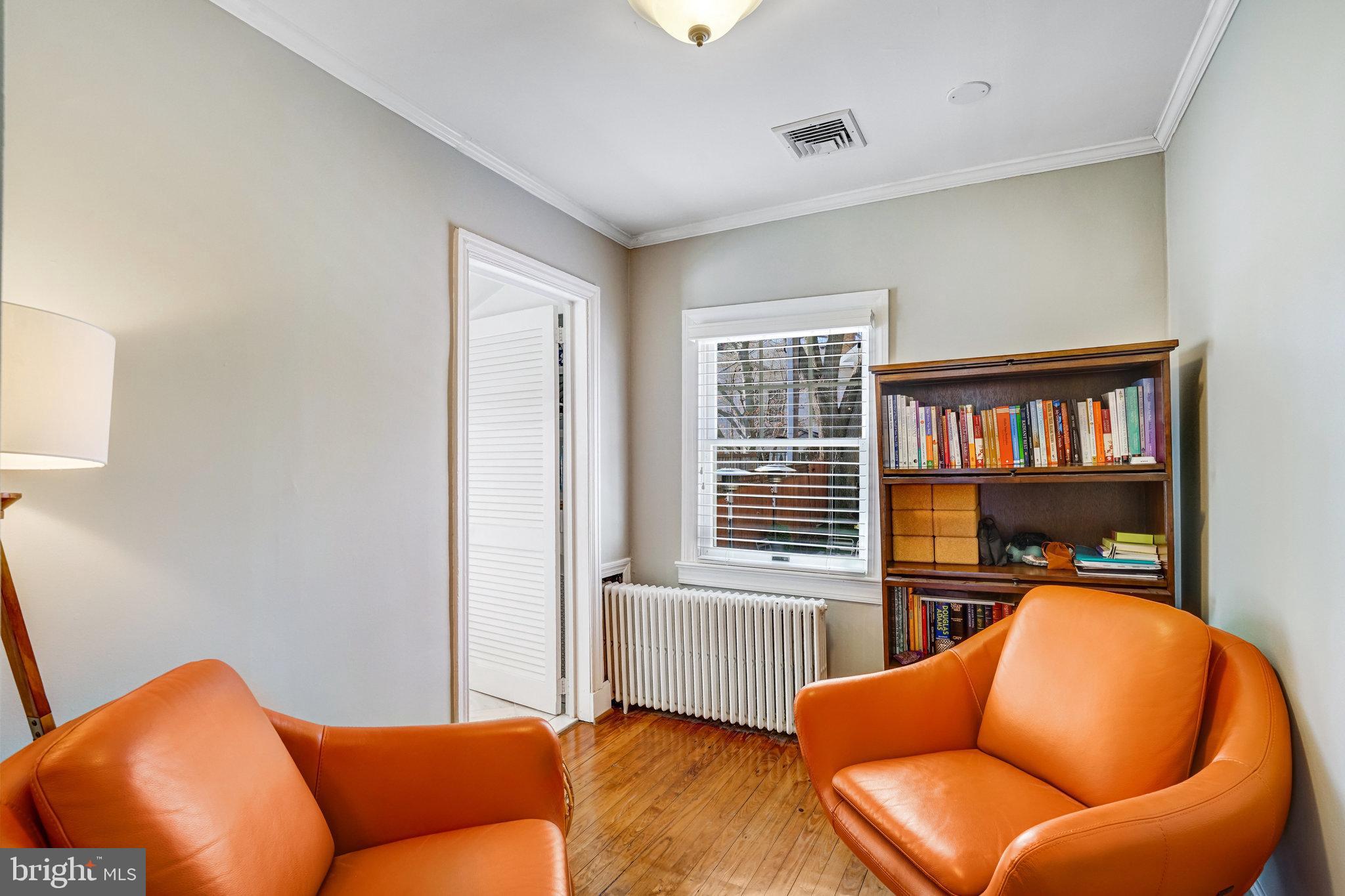 OLD TOWN ALEXANDRIA - Residential