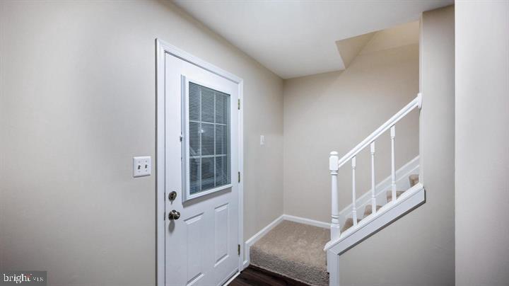 CHURCHILL TOWN SECTOR - Residential Lease