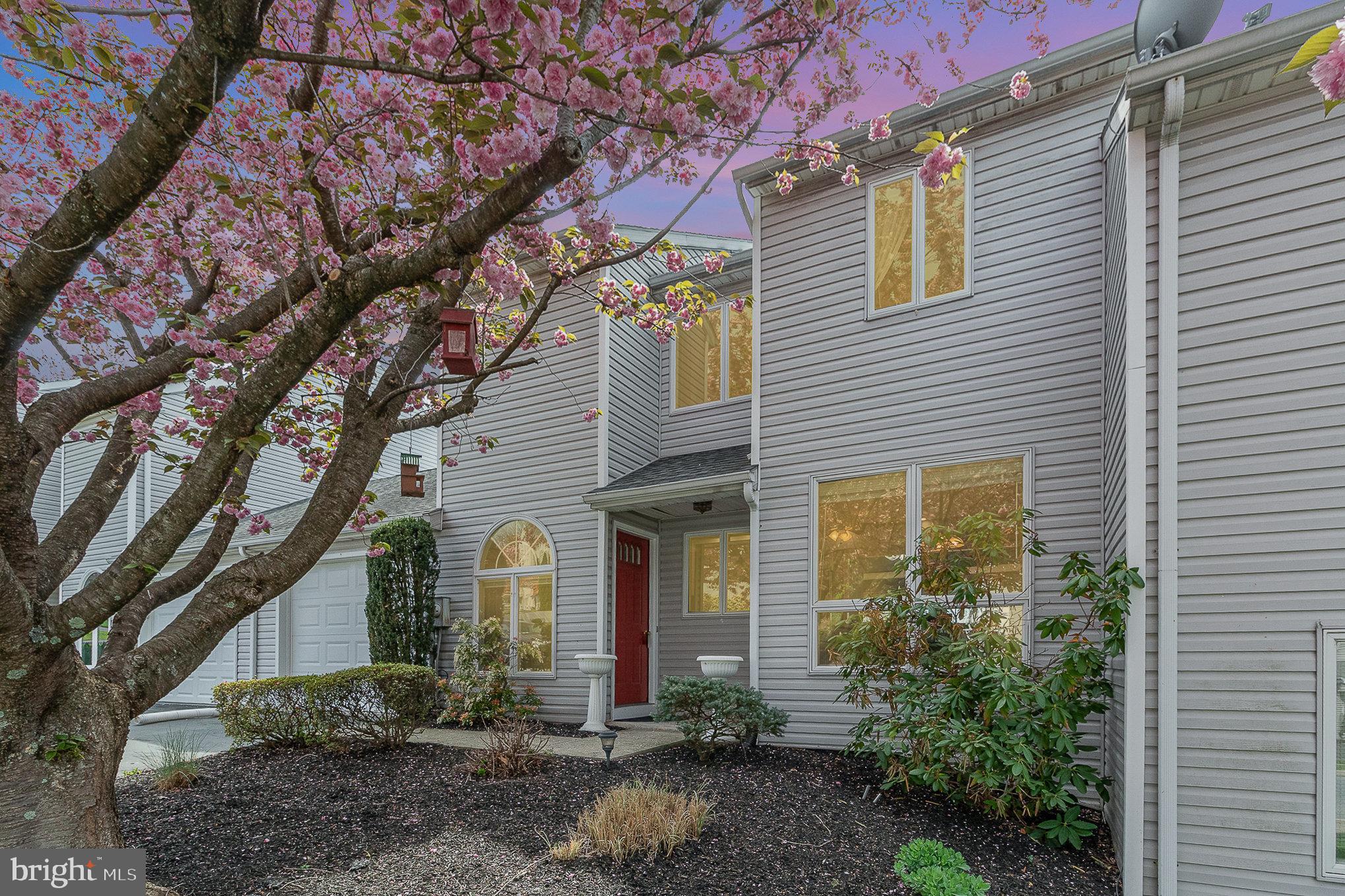 BEACON HILL - Residential