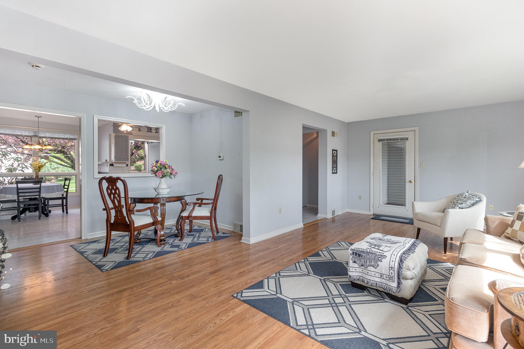 BEACON HILL - Residential