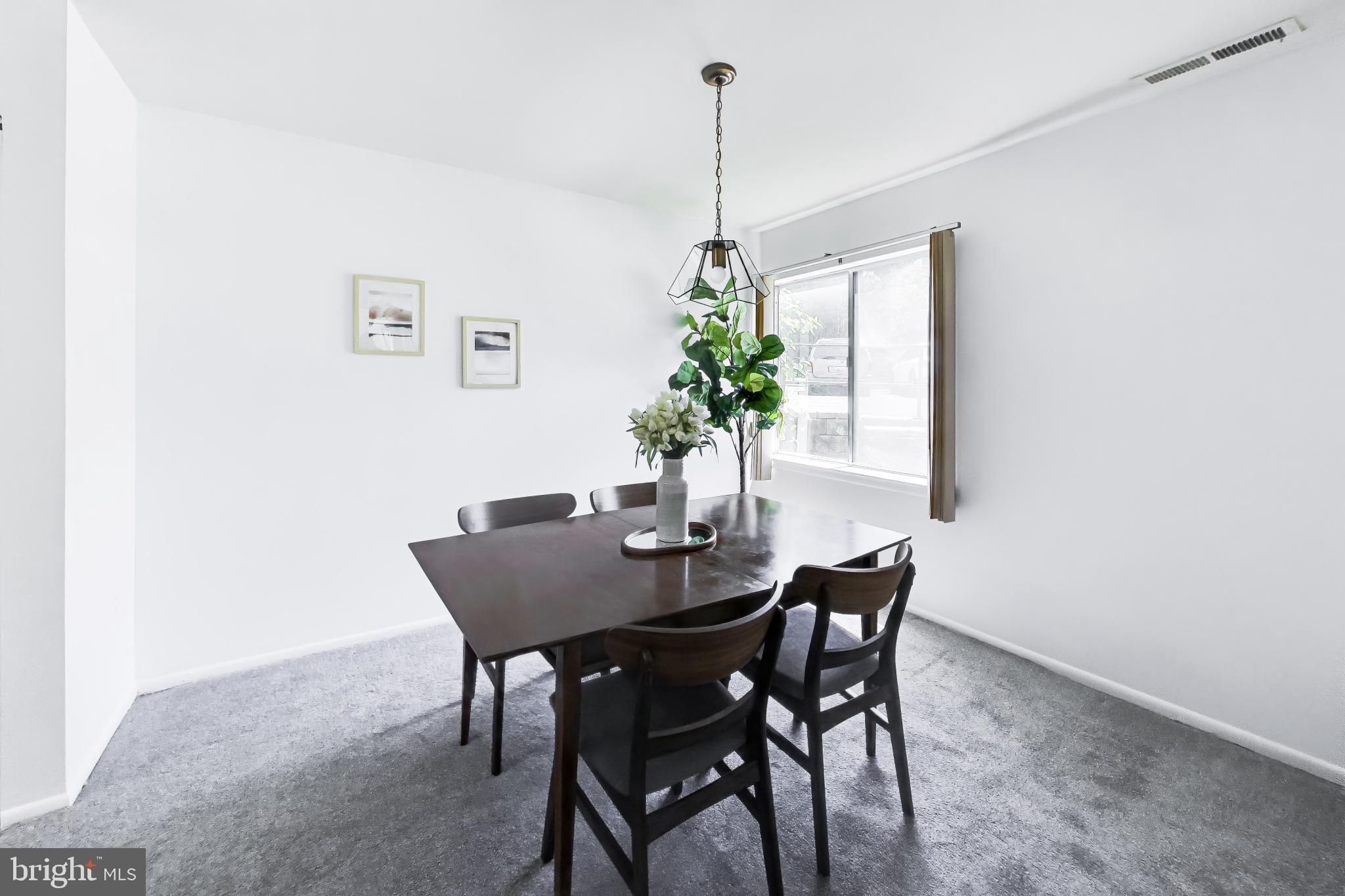 NORTH CREEK VILLAS - Residential