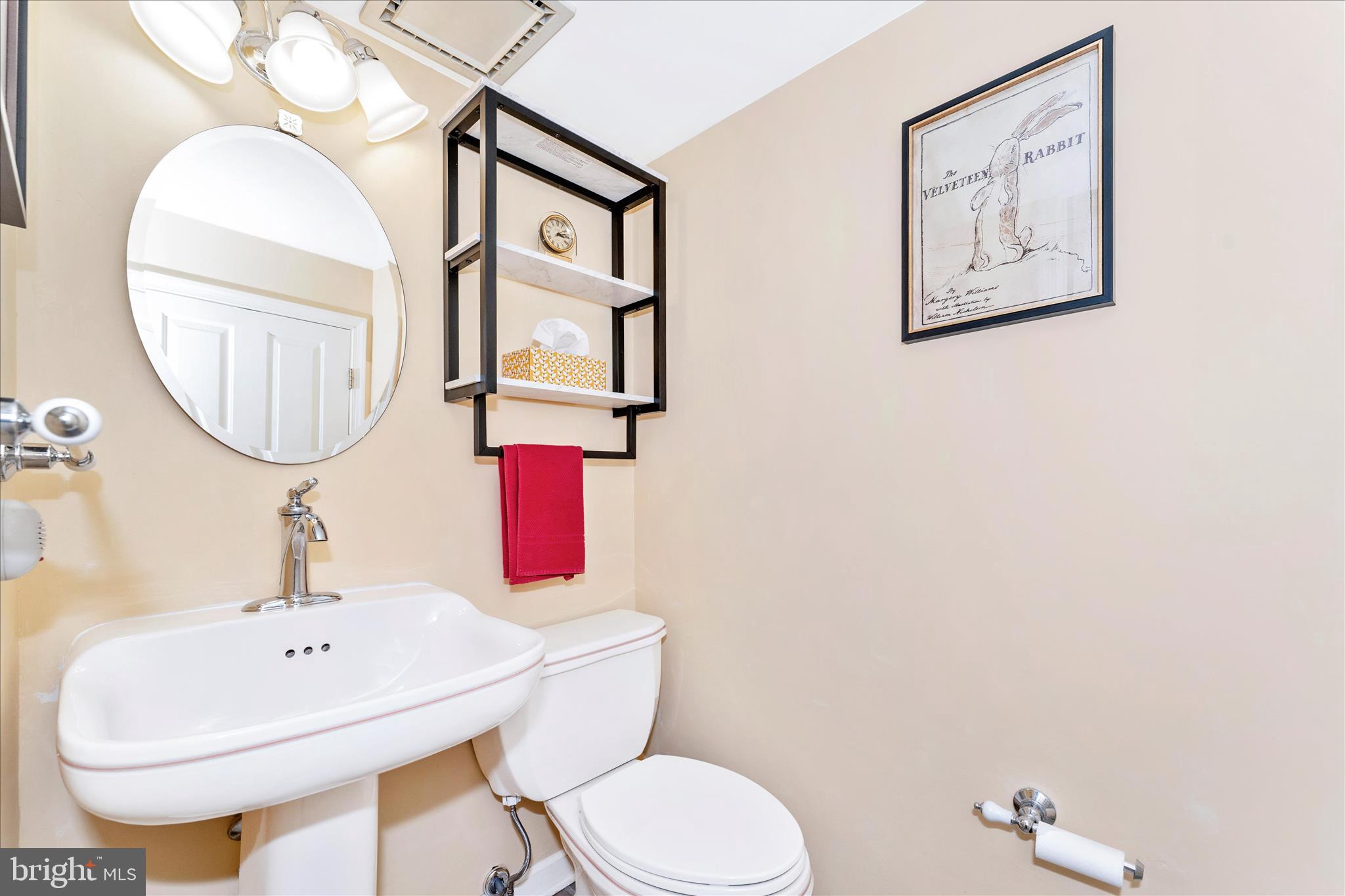 NORTH GATE TOWNE HOMES - Residential
