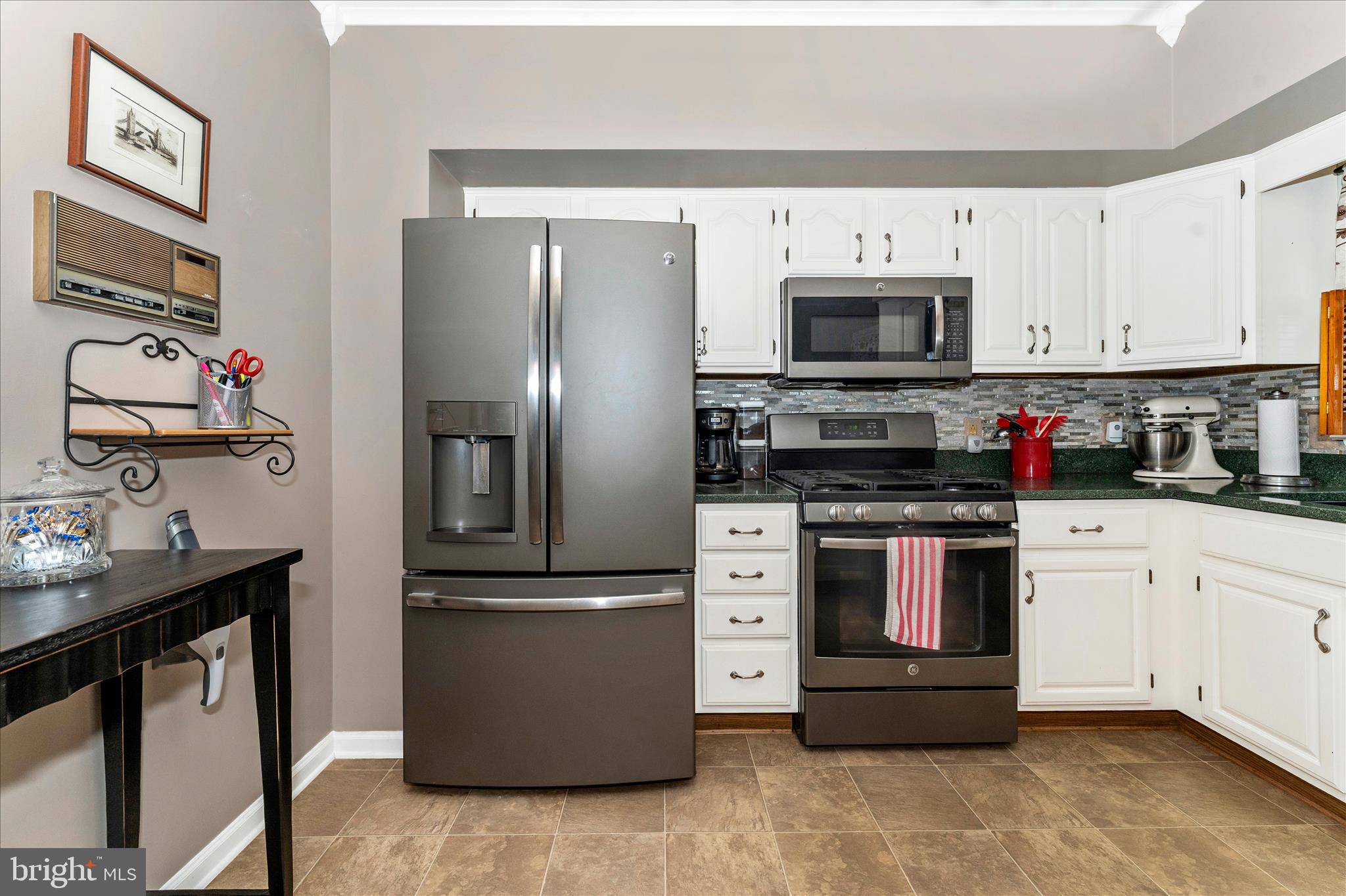 NORTH GATE TOWNE HOMES - Residential