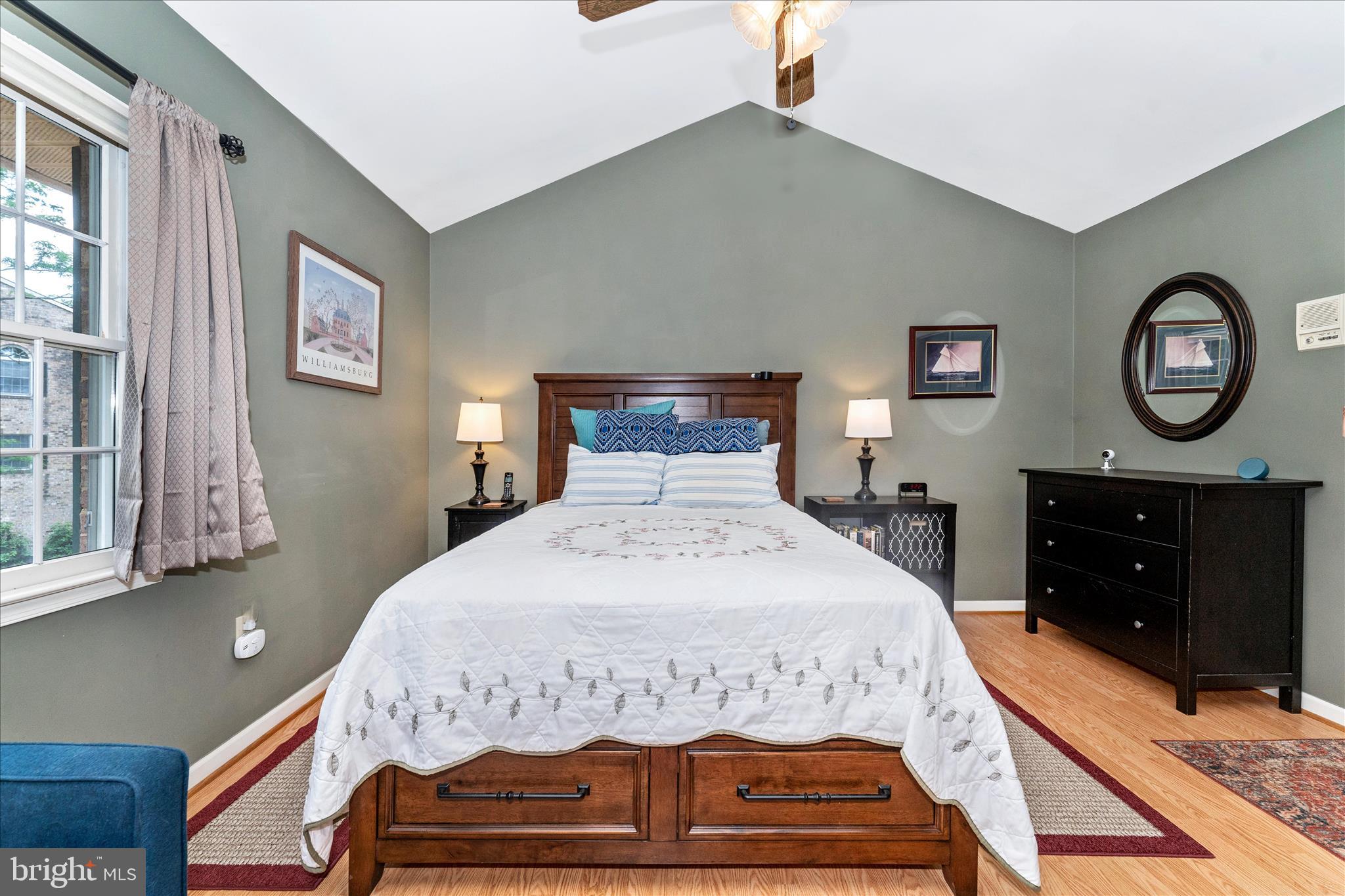 NORTH GATE TOWNE HOMES - Residential