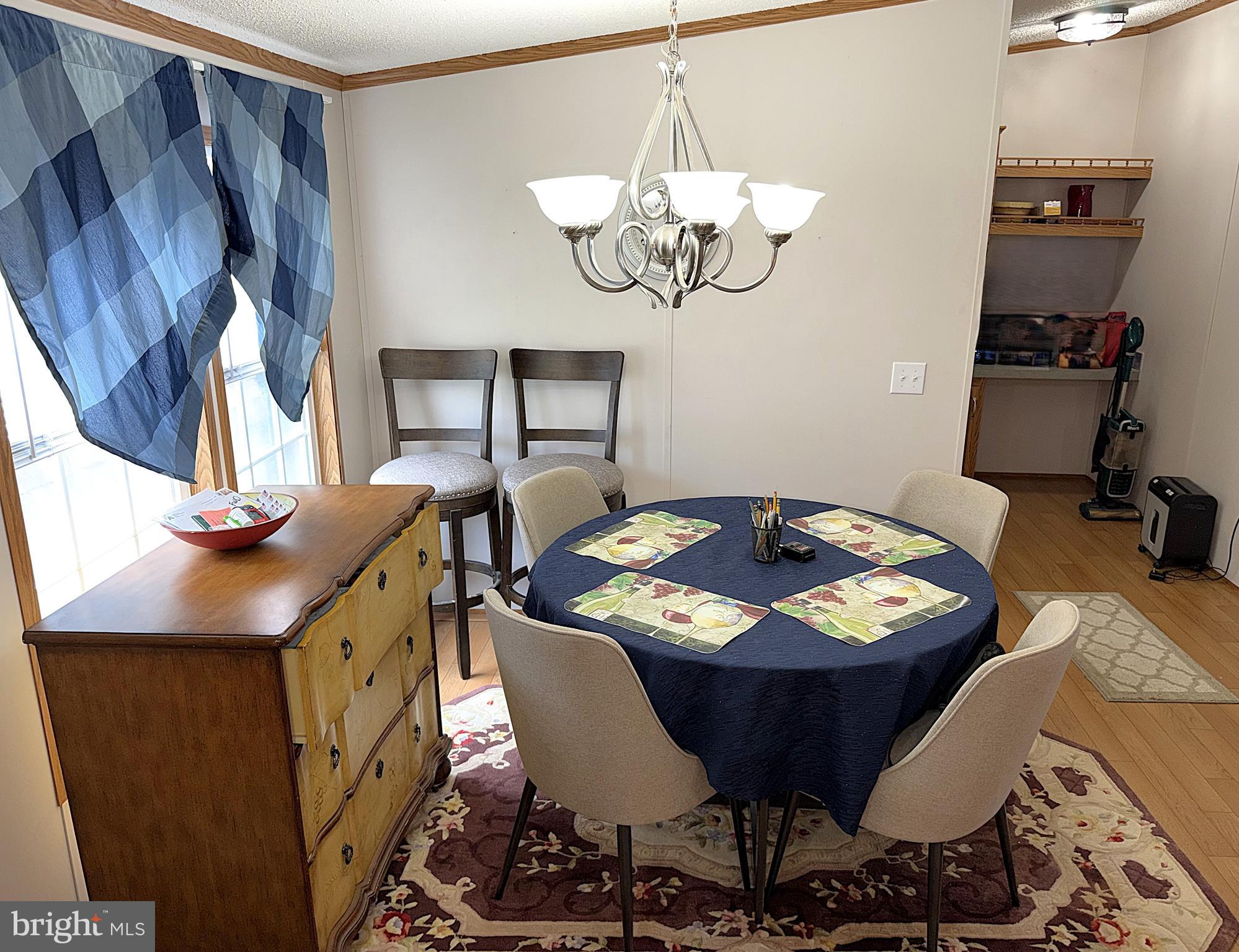 ARUNDEL MOBILE VILLAGE - Residential
