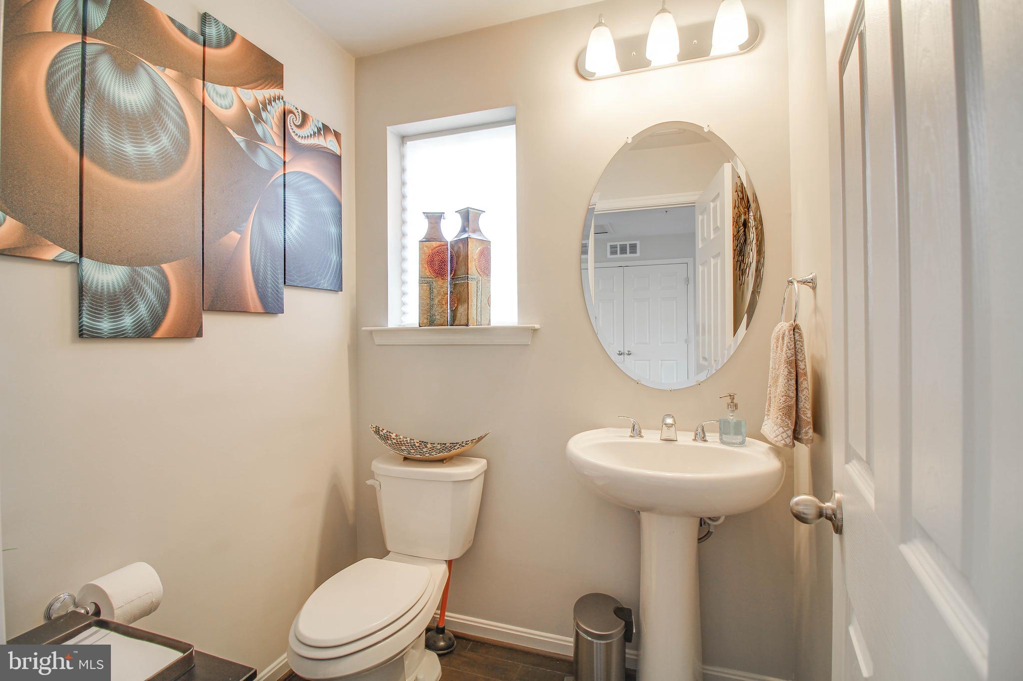 ELKRIDGE CROSSING - Residential