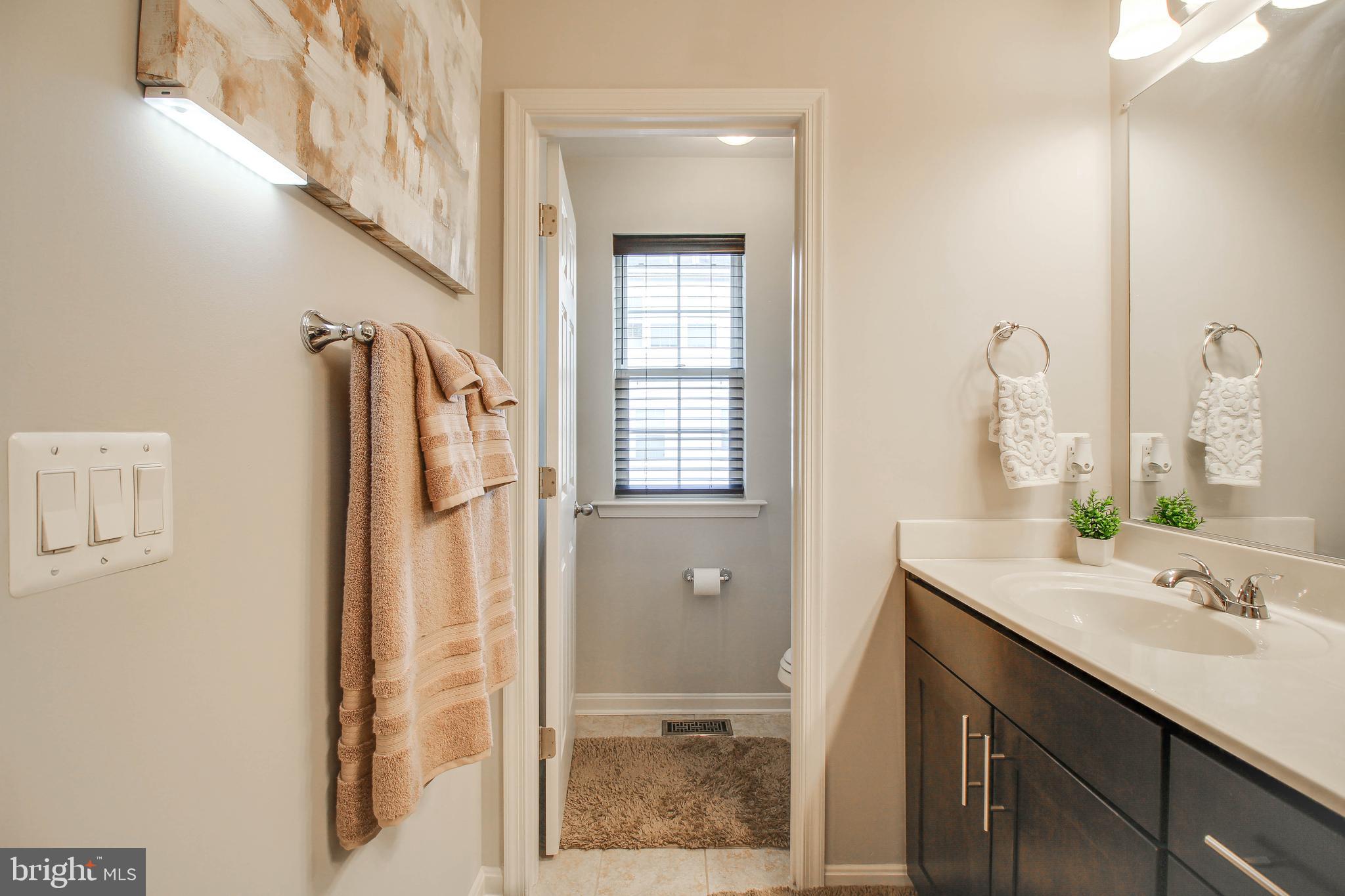 ELKRIDGE CROSSING - Residential