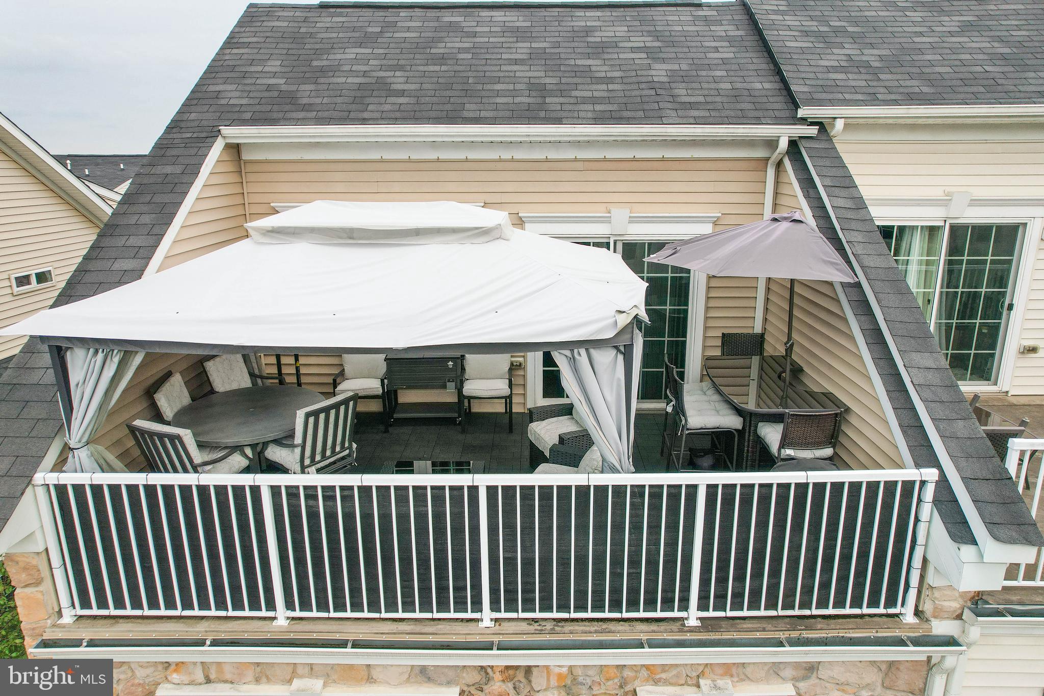 ELKRIDGE CROSSING - Residential