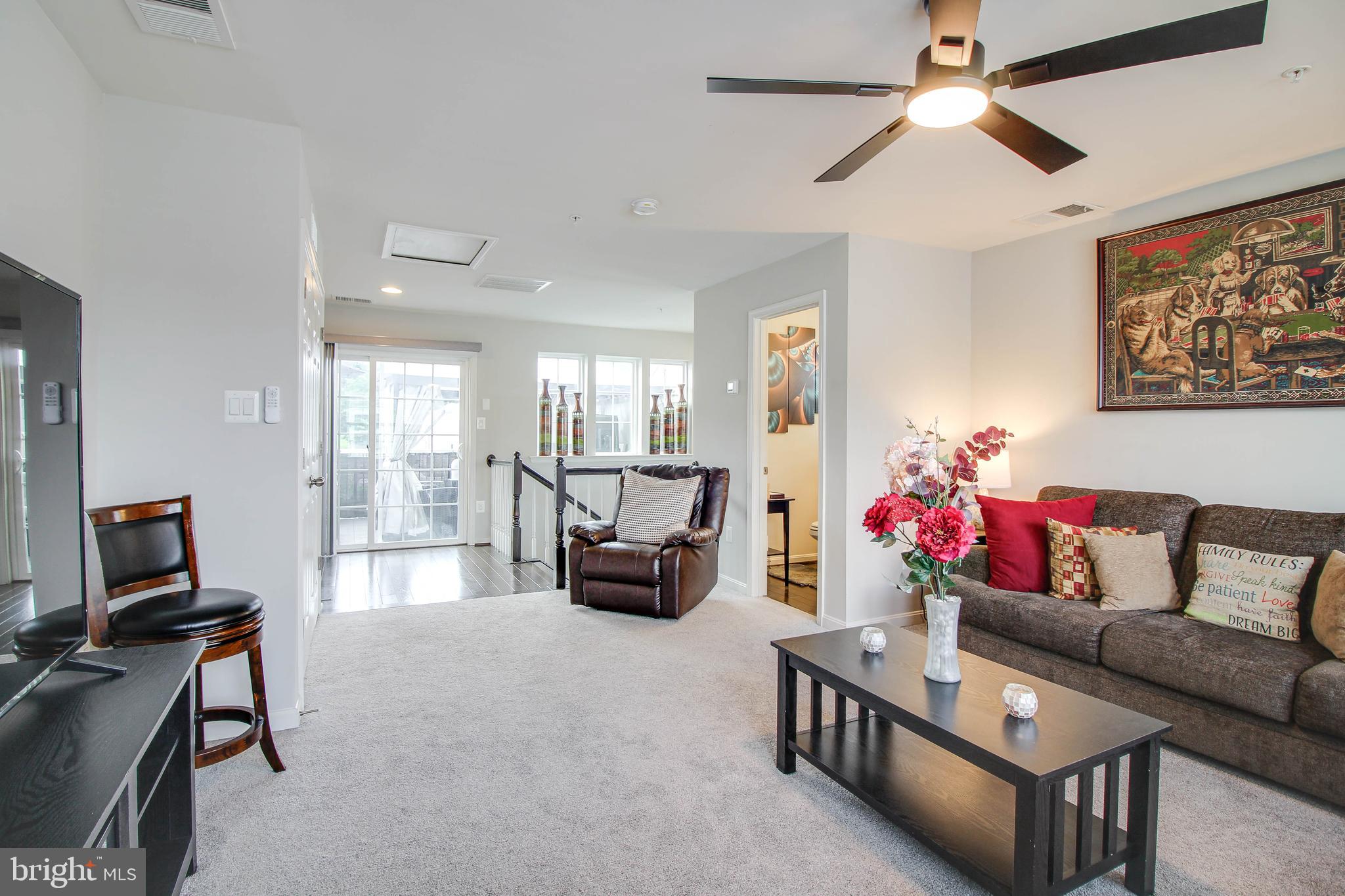 ELKRIDGE CROSSING - Residential
