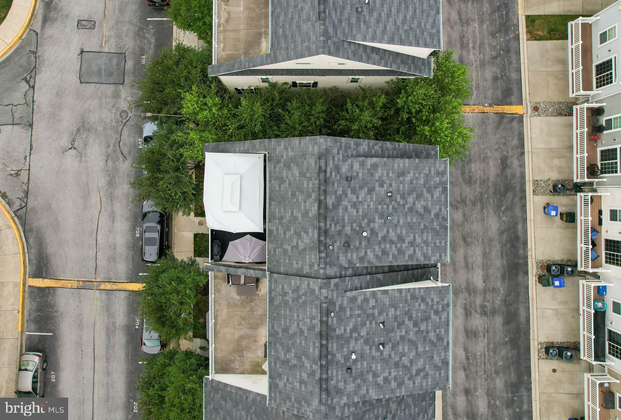 ELKRIDGE CROSSING - Residential