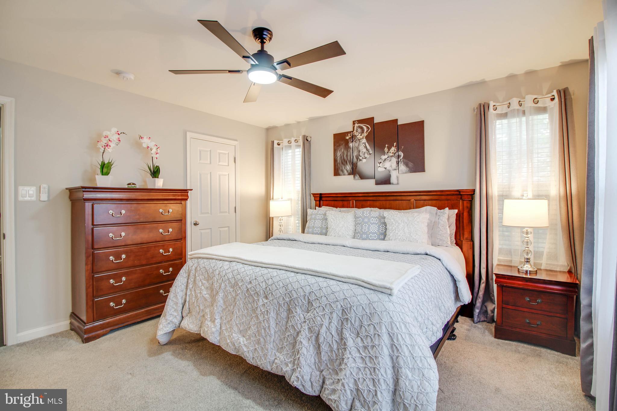 ELKRIDGE CROSSING - Residential
