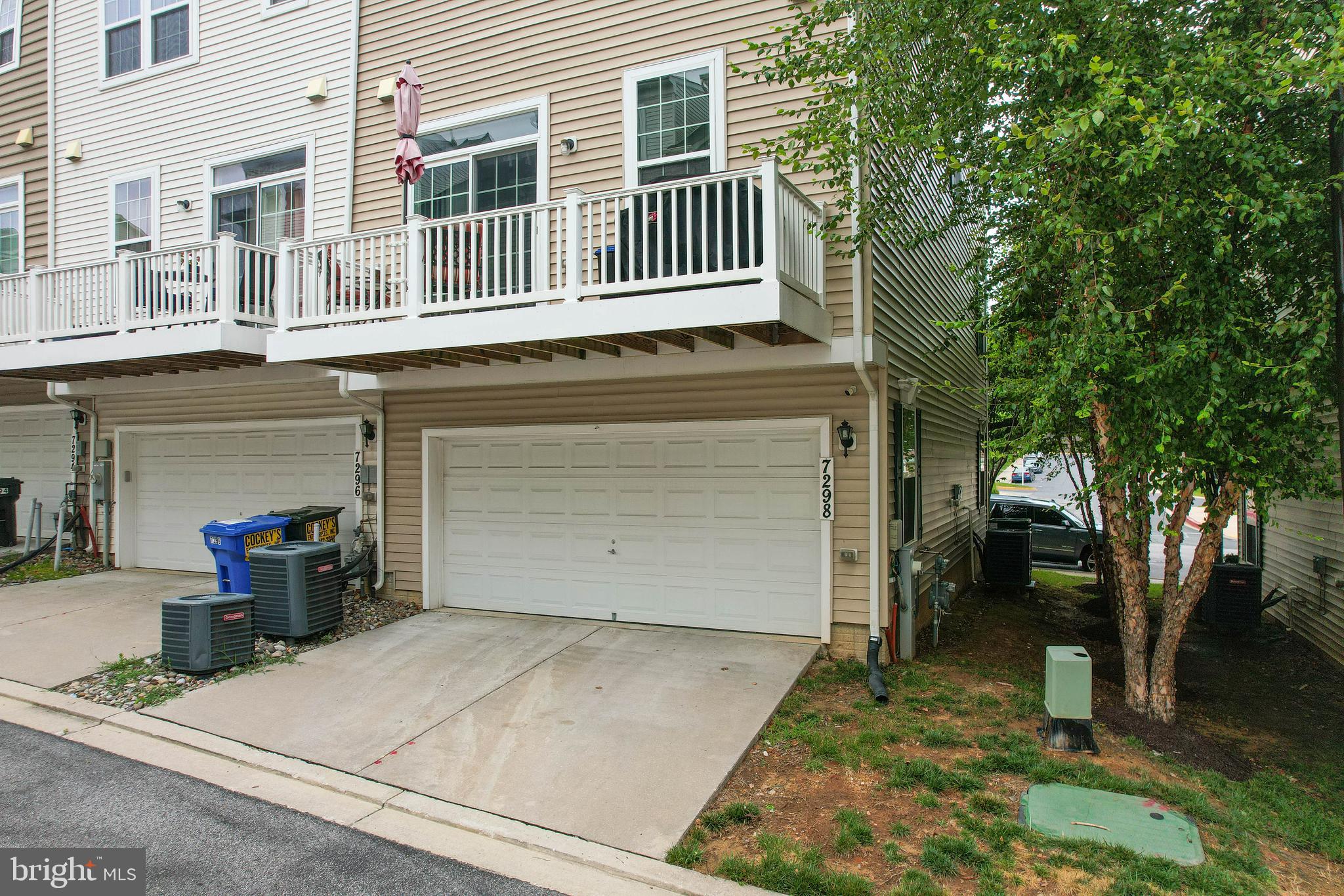 ELKRIDGE CROSSING - Residential