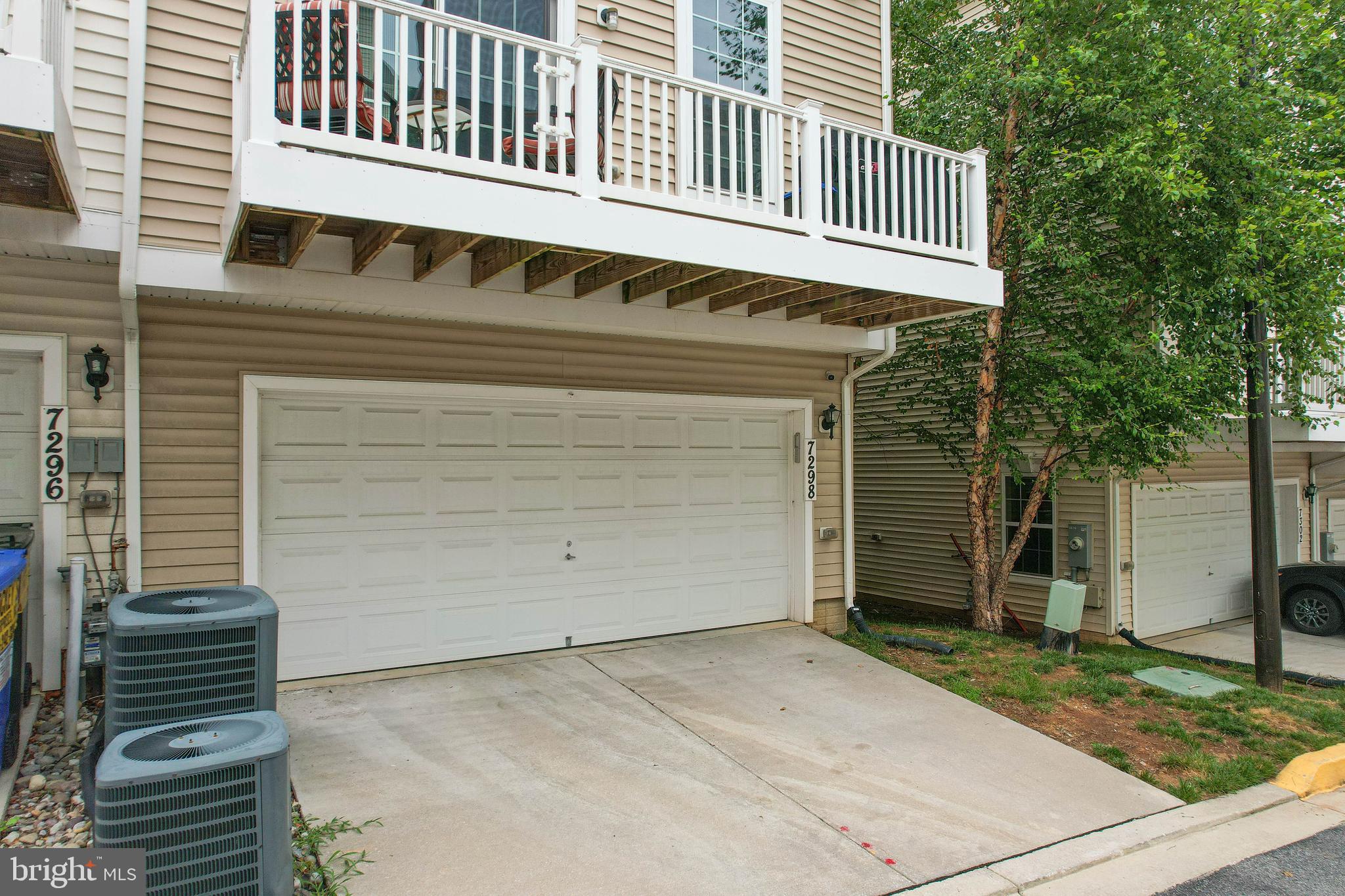 ELKRIDGE CROSSING - Residential