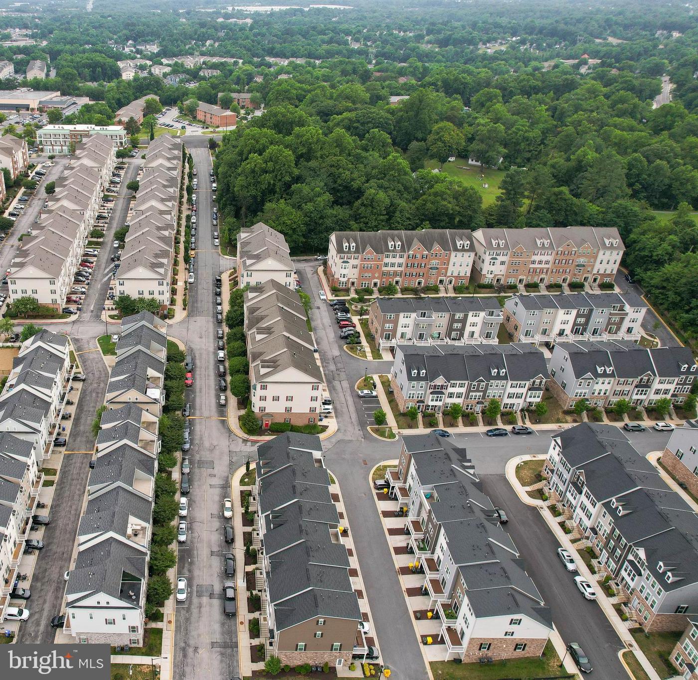 ELKRIDGE CROSSING - Residential