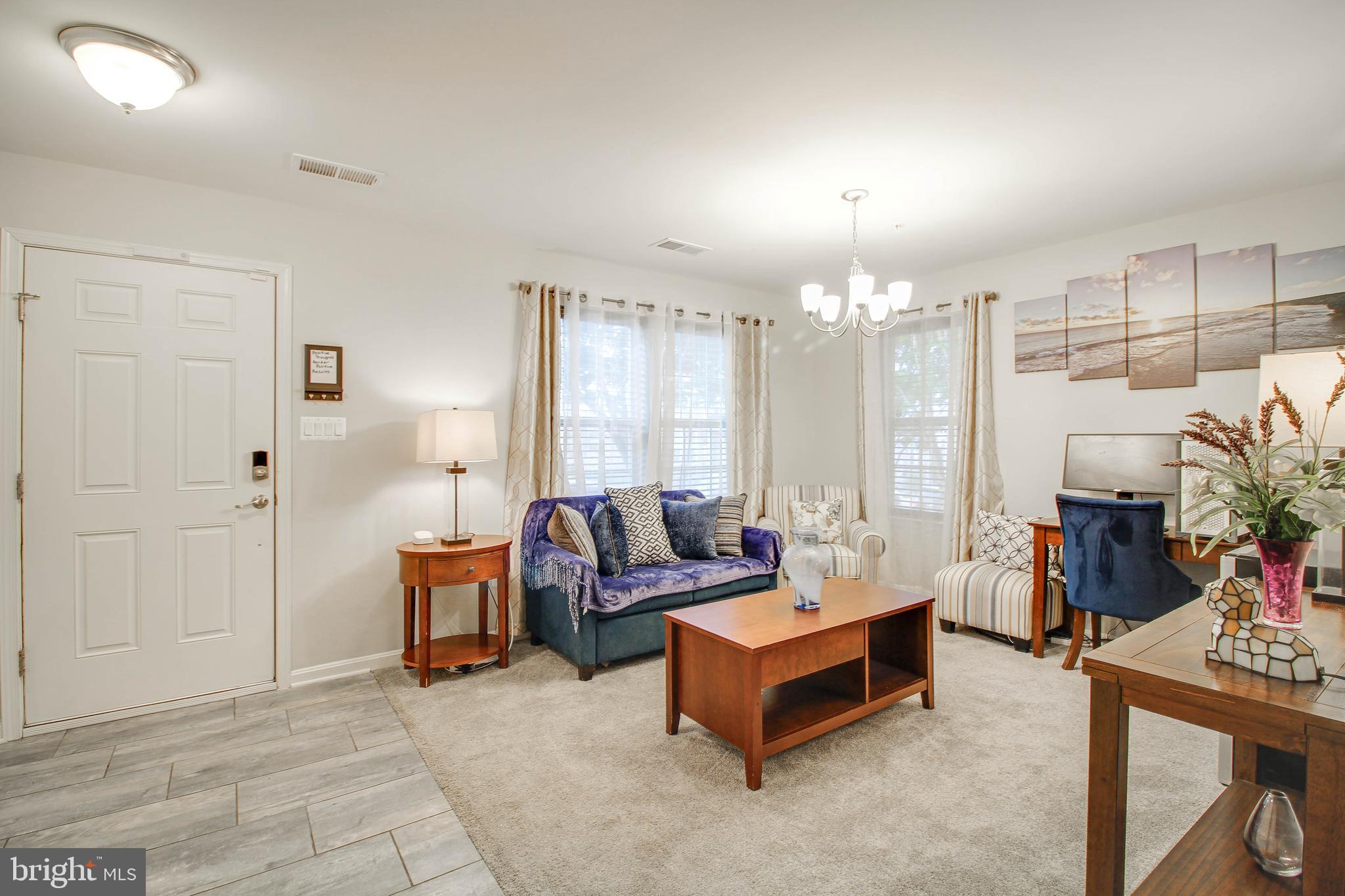 ELKRIDGE CROSSING - Residential