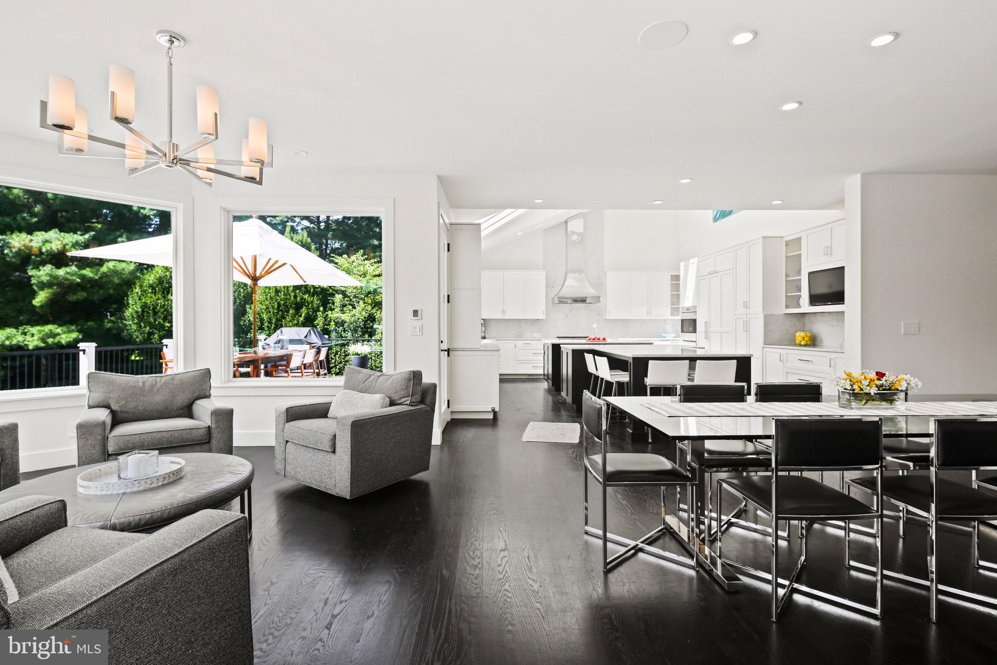 KENTSDALE ESTATES - Residential