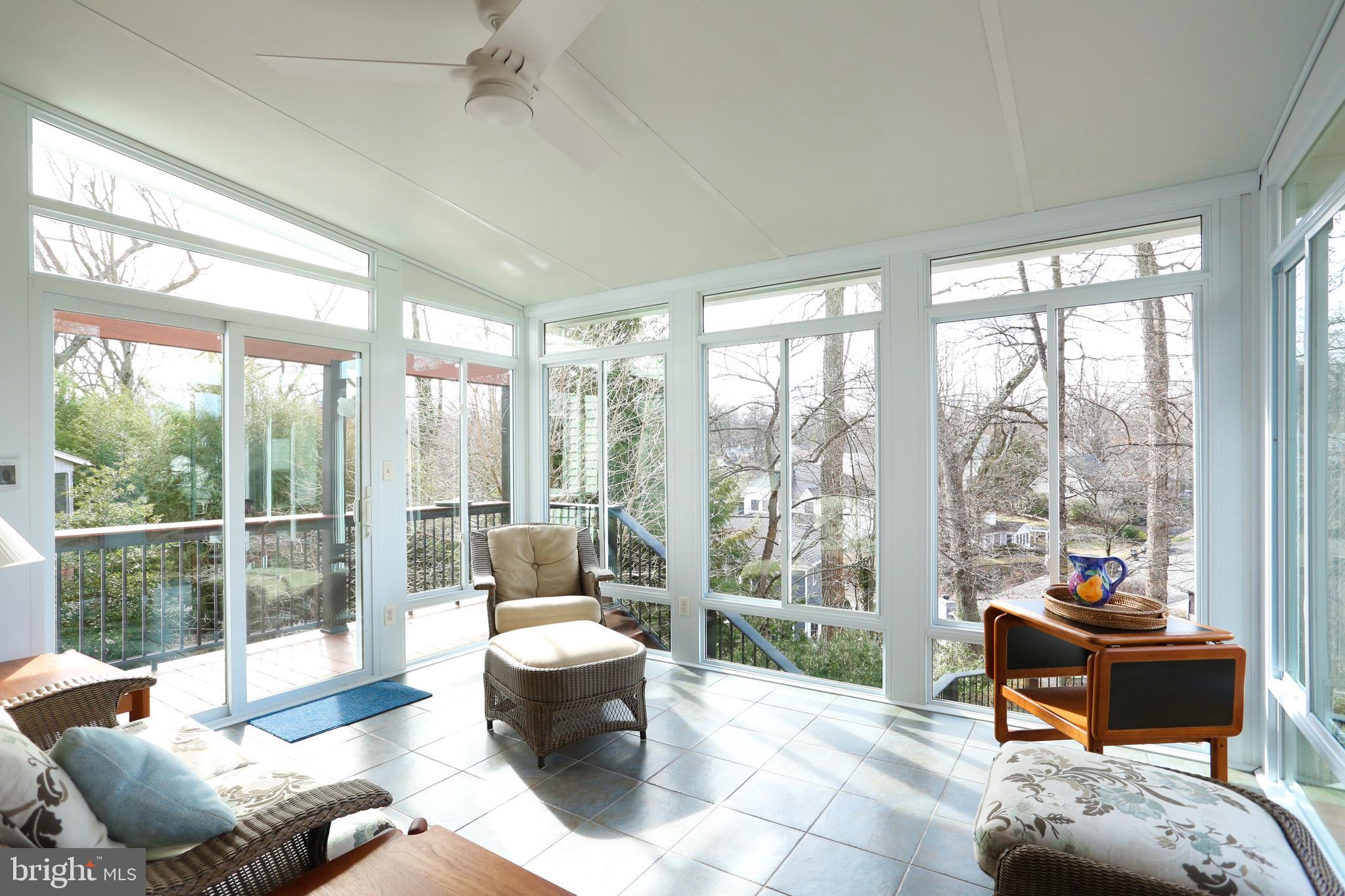COUNTRY CLUB HILLS - Residential