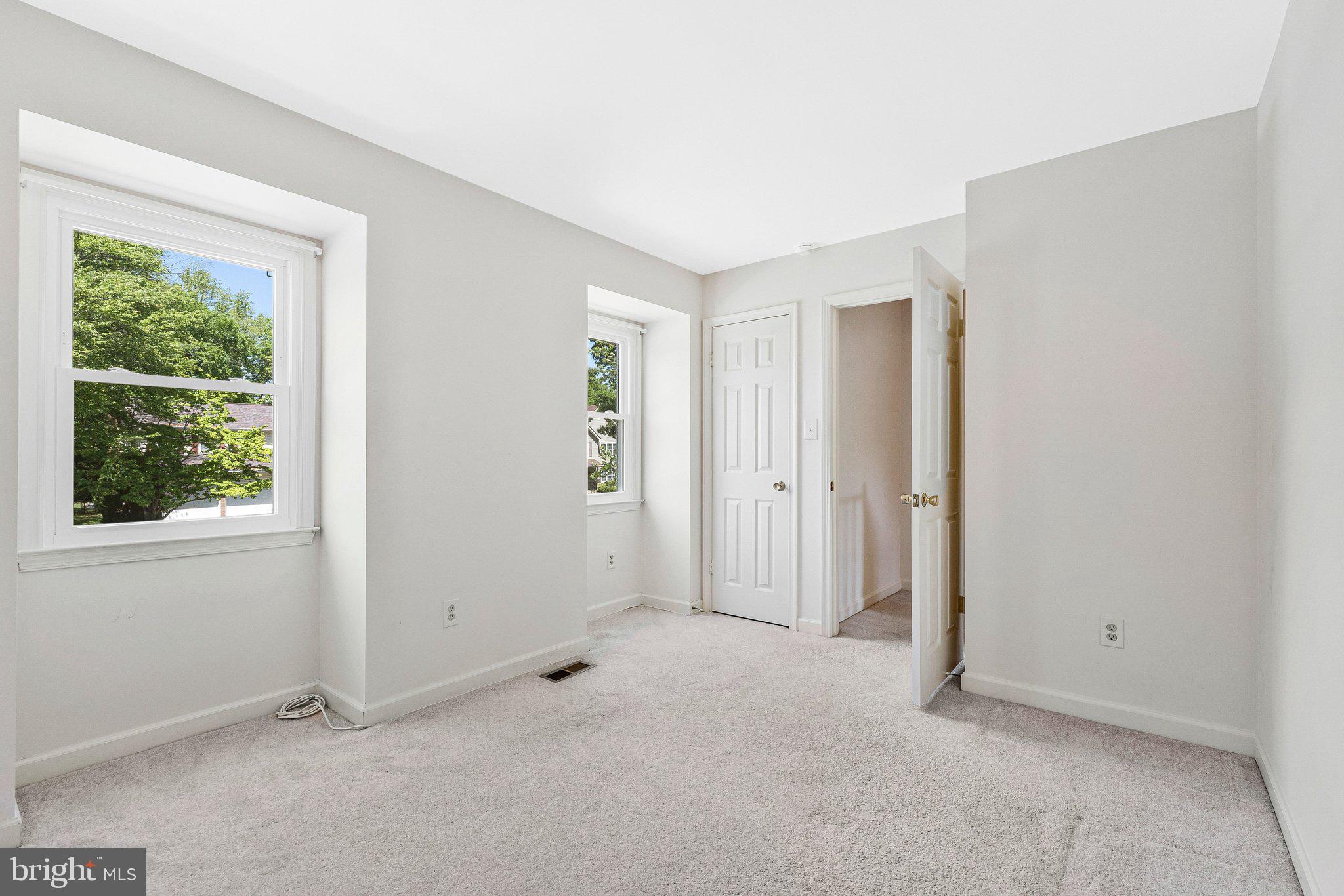 BROOKFIELD WOODS - Residential