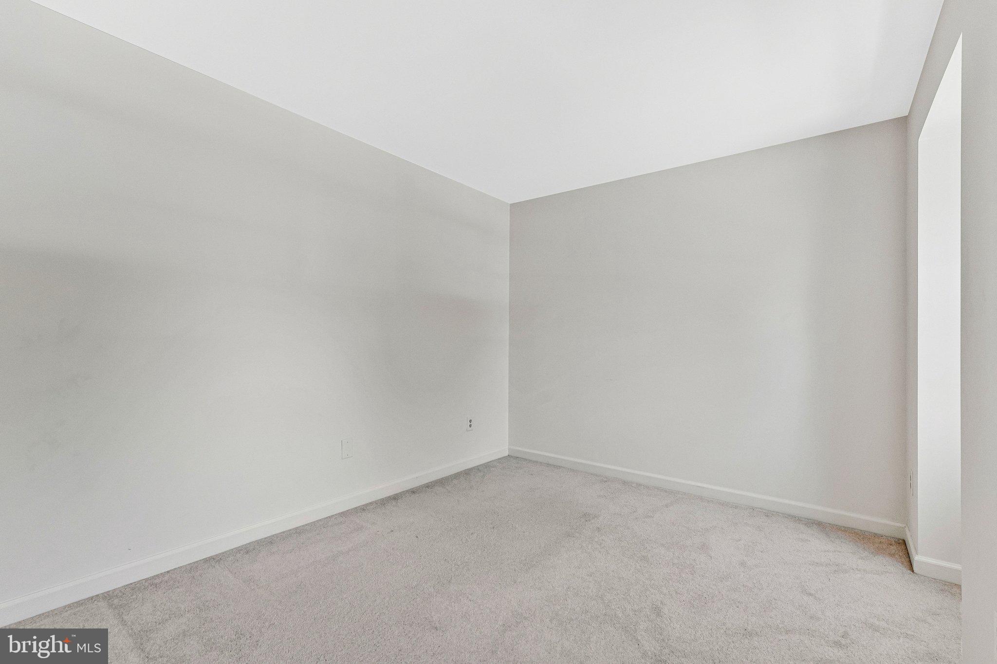BROOKFIELD WOODS - Residential