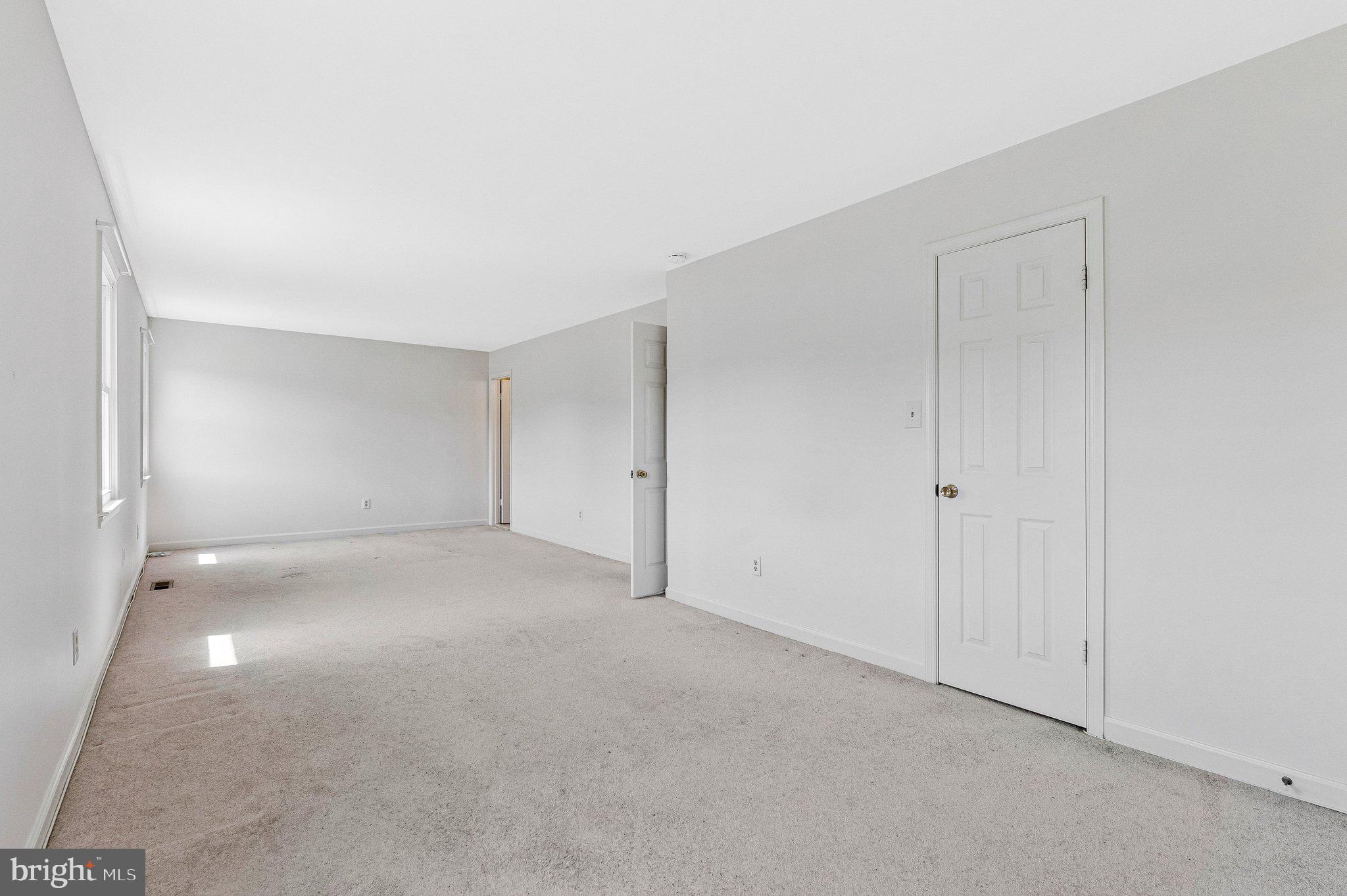 BROOKFIELD WOODS - Residential
