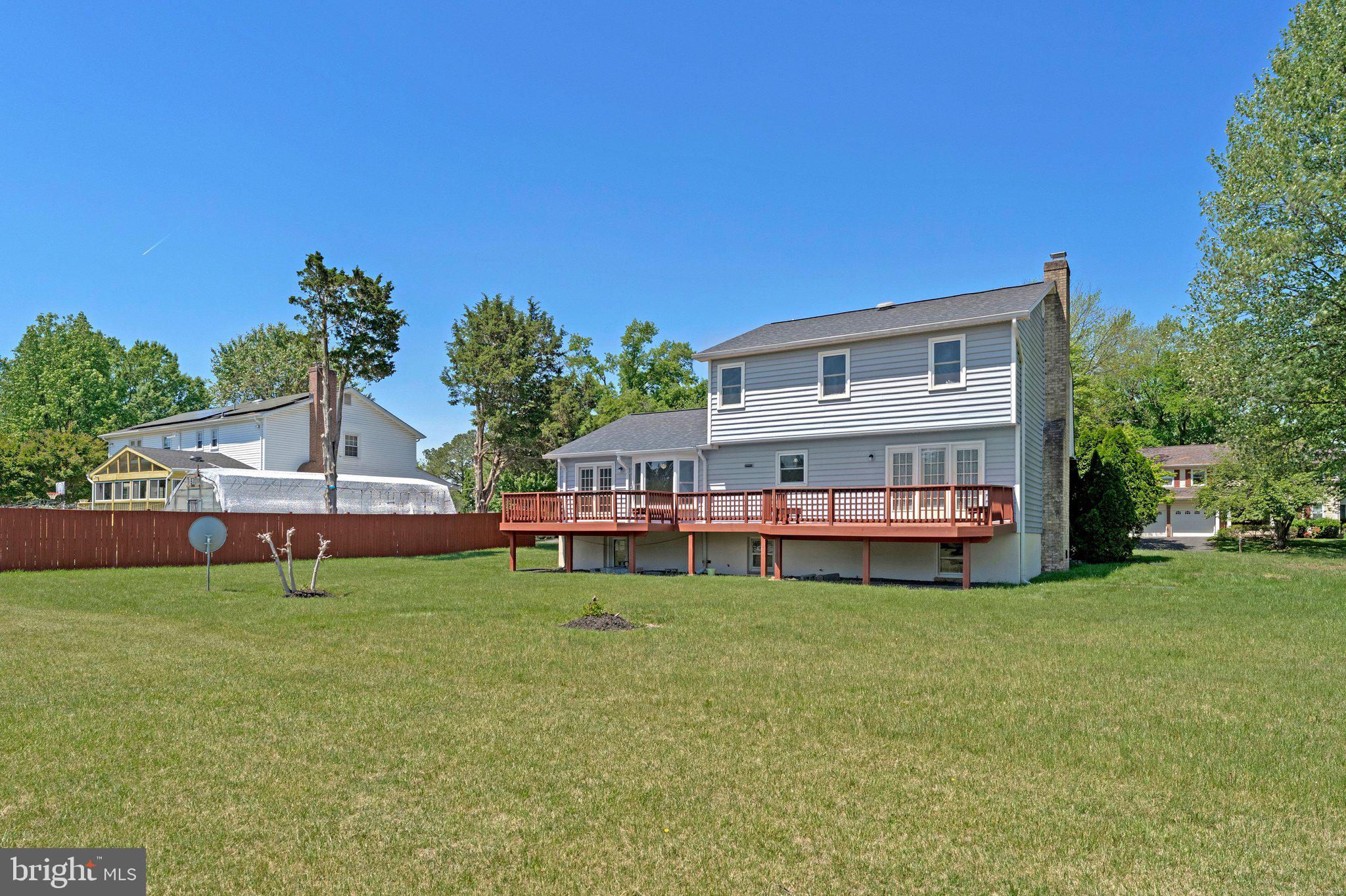 BROOKFIELD WOODS - Residential