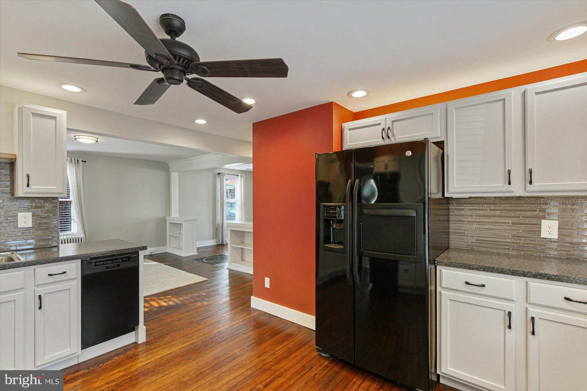 NORTH YORK BORO - Residential