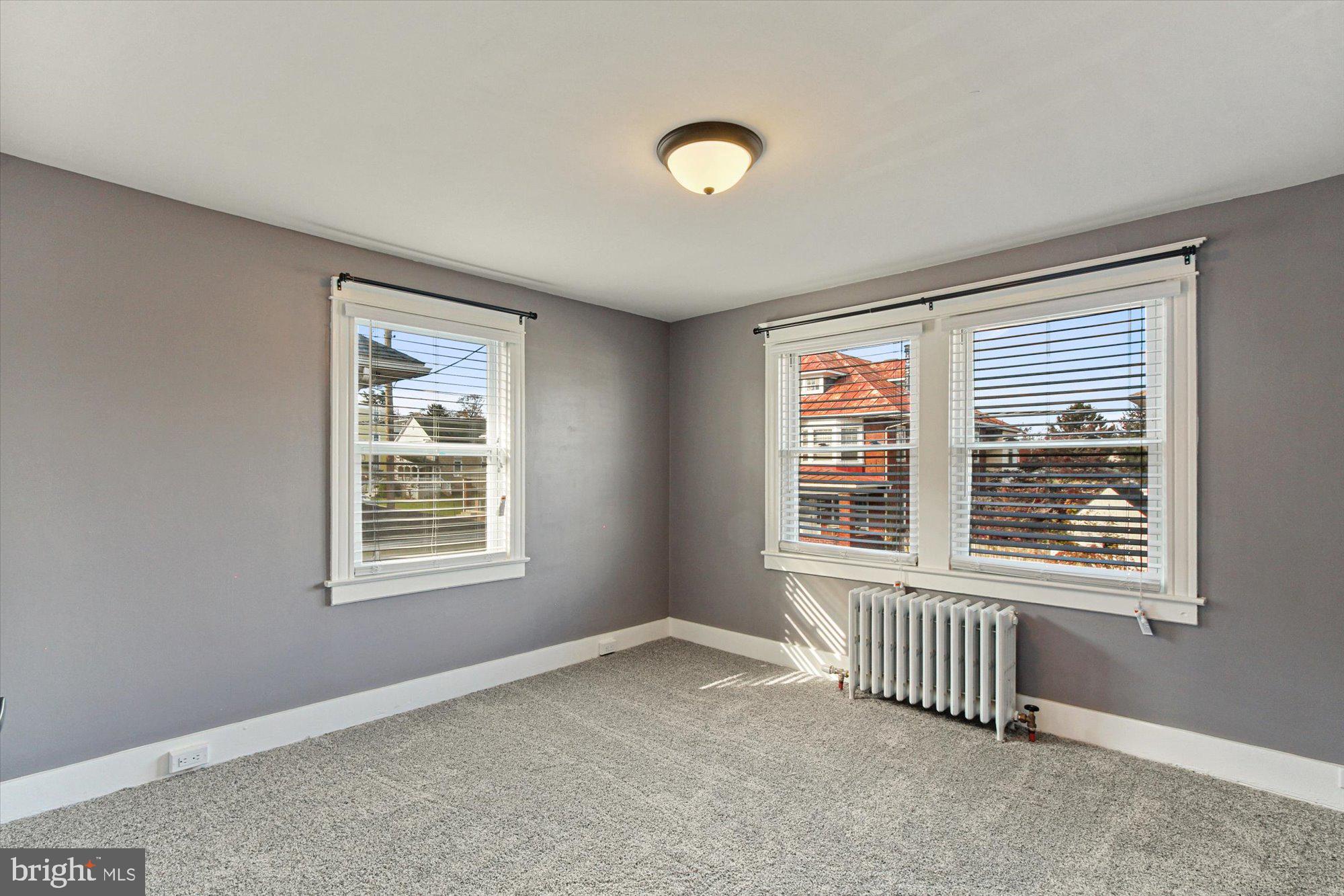 NORTH YORK BORO - Residential