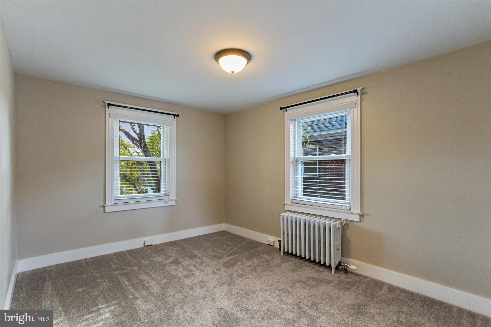 NORTH YORK BORO - Residential