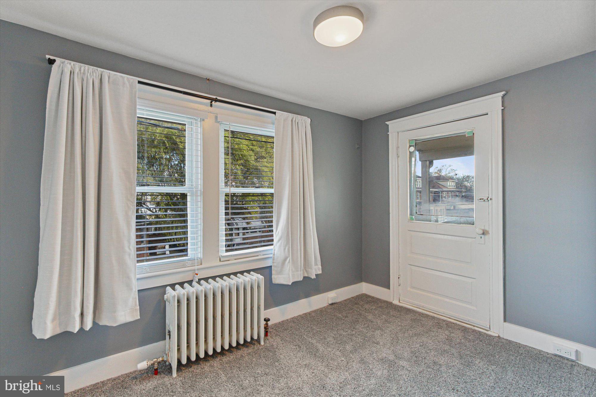 NORTH YORK BORO - Residential
