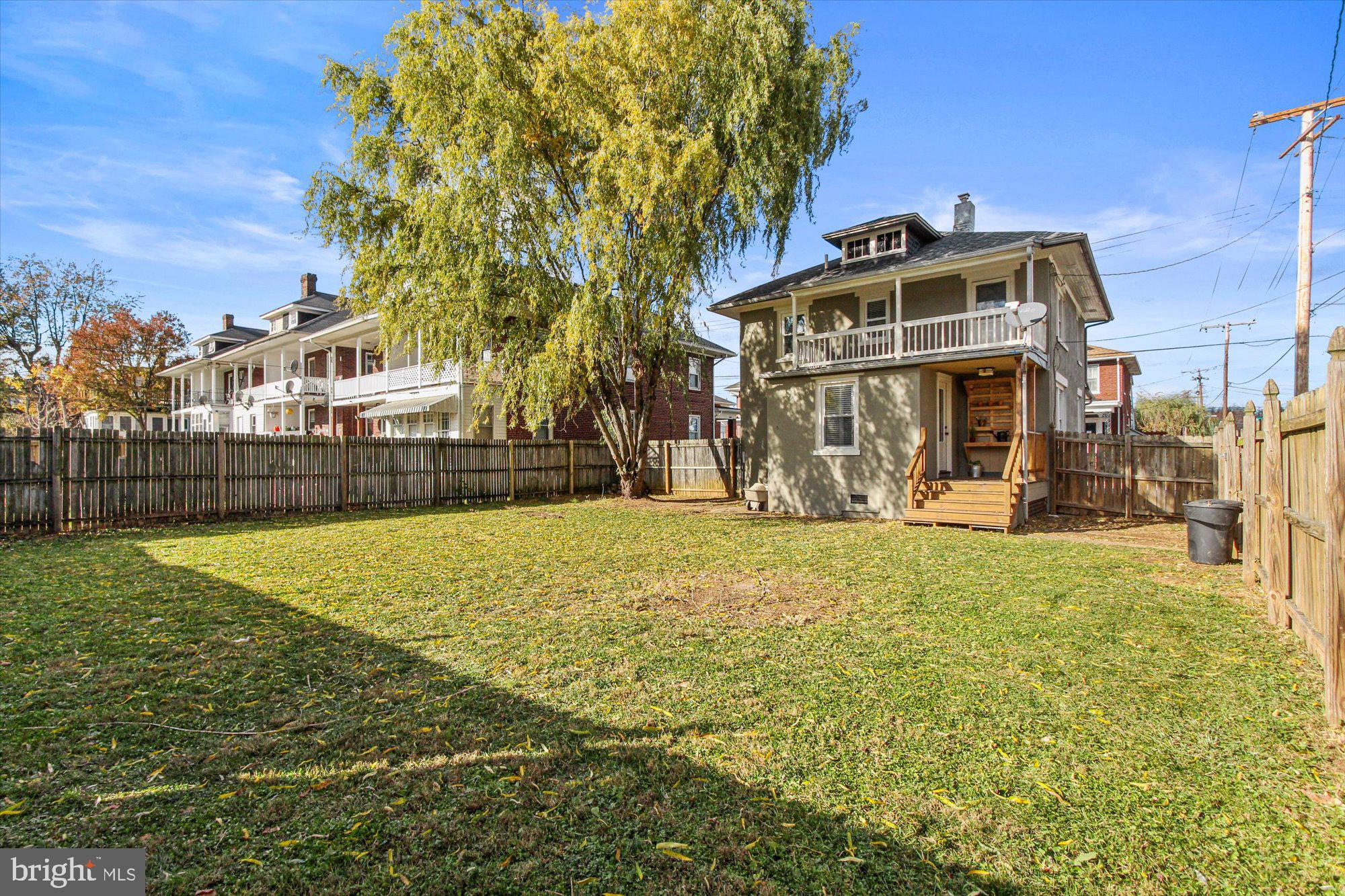 NORTH YORK BORO - Residential