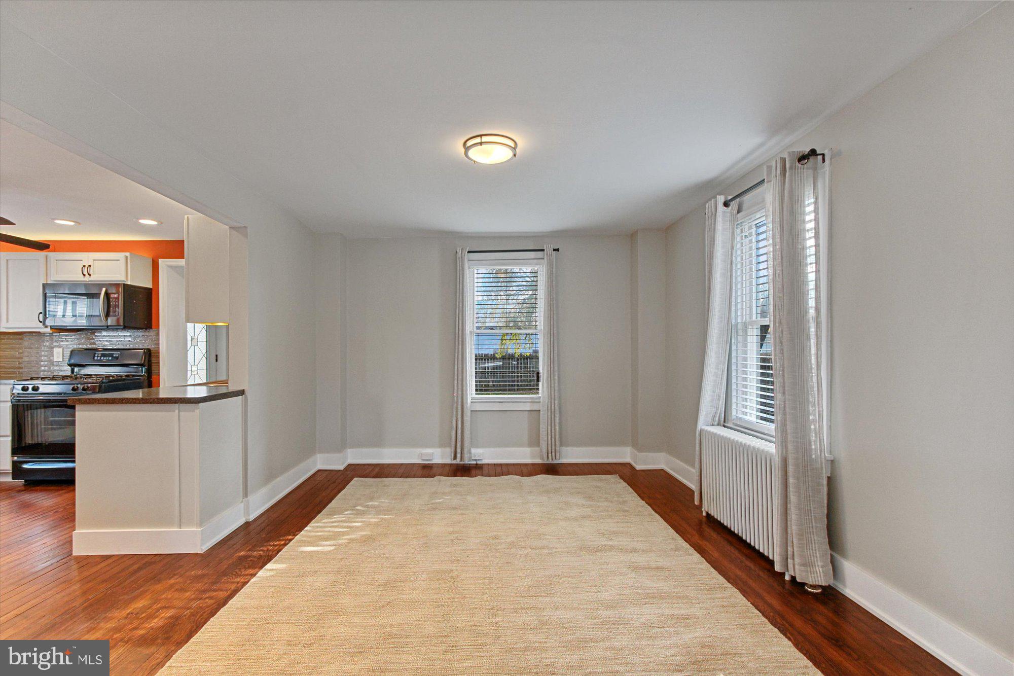 NORTH YORK BORO - Residential