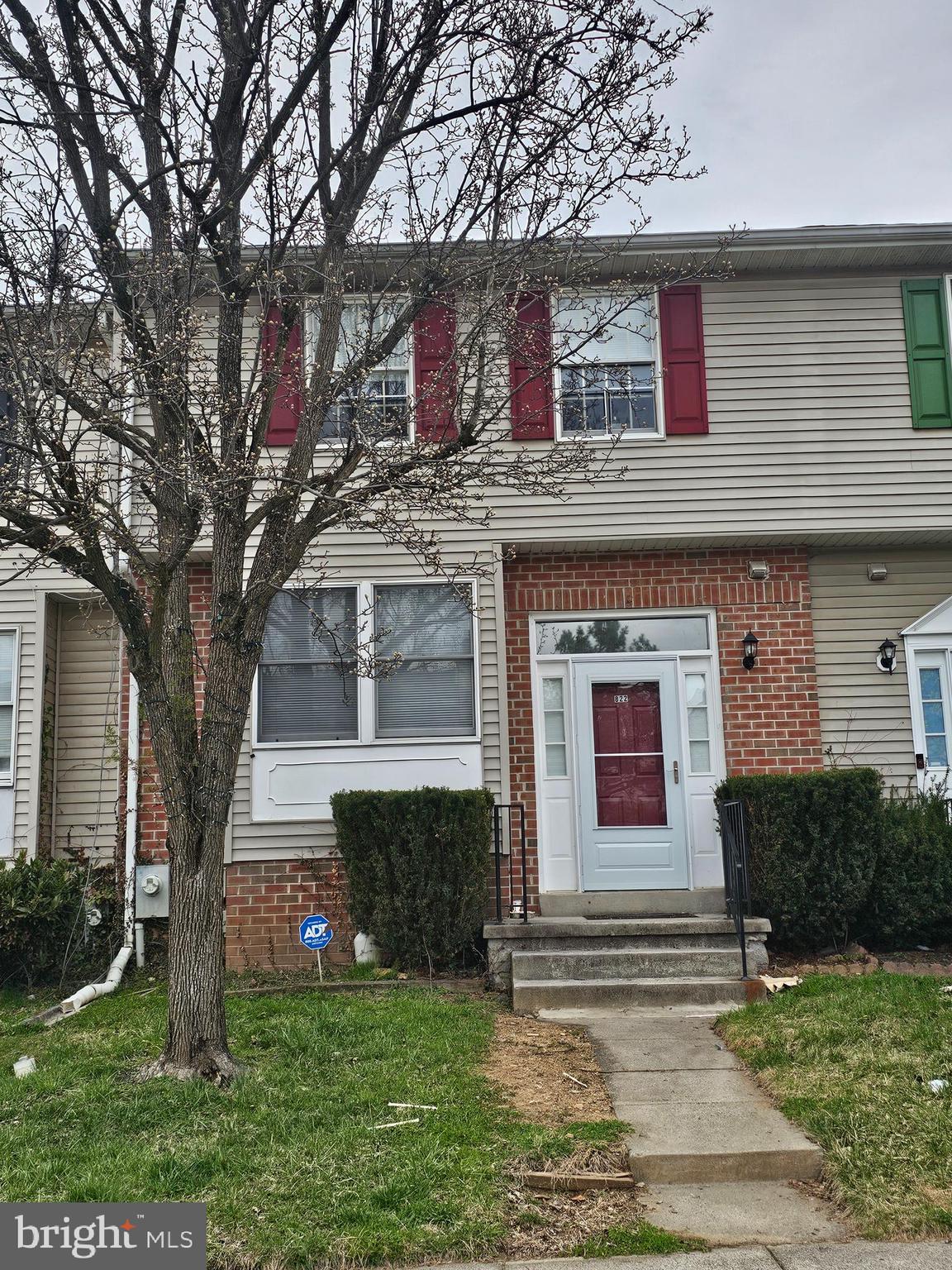 Welcome to this 3 bed, 2 and half bath townhome in the Owings Ridge neighborhood of Owings Mills. A Beautiful property with brand new carpet and dishwasher .Tucked away and quiet, yet only a 5-10 minute drive from shops, restaurants, and I-695 & I-795.. Relax and grill outside on your deck with friends and family. With bamboo floors in the kitchen area and a fully fenced back yard .
Also, in the hallway of the upper level, you will find a skylight that illuminates the upper level. In the basement, you will find a cozy living area with a half bathroom along with a walk-out basement. Conveniently located by many shopping centers, as the home is located off of I-695 and I-795.