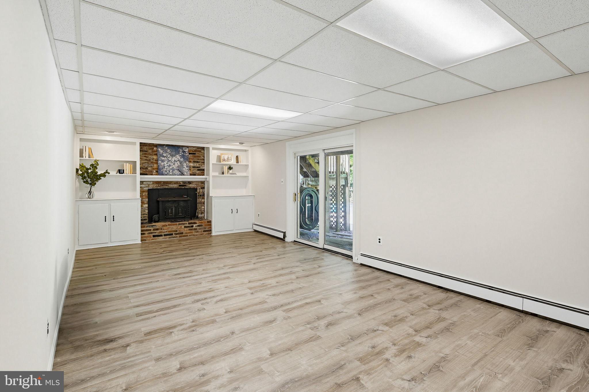 OLNEY OUTSIDE - Residential