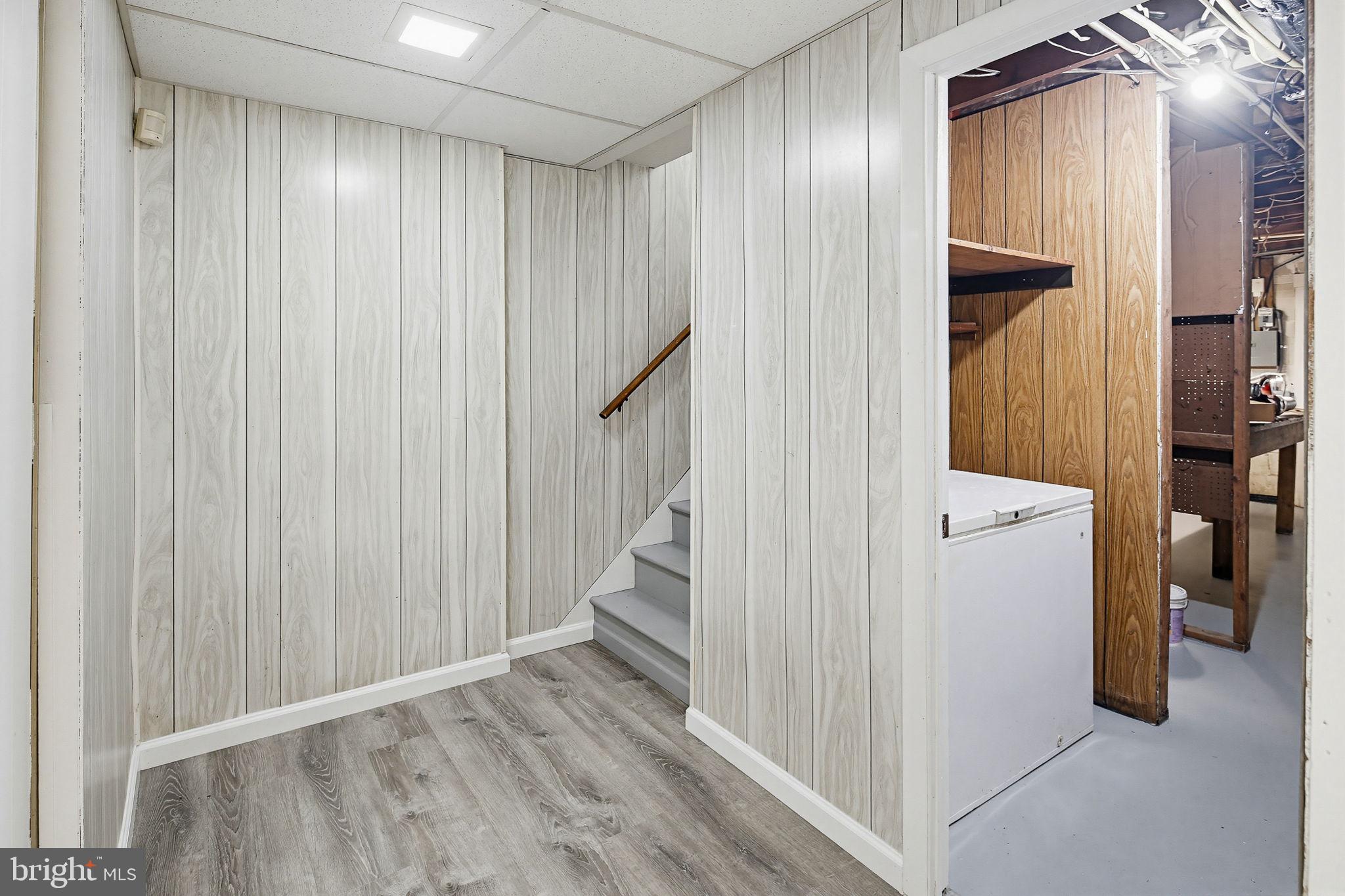 OLNEY OUTSIDE - Residential