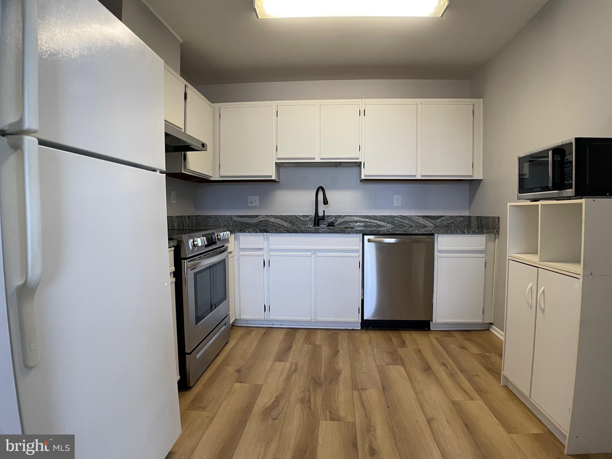 Even more move-in ready 2 bedroom with 1.5 bathrooms. **Update - **Seller installed a new Water Heater**
An opportunity to own a turn-key apartment that is close to all of Fredericks great amenities and benefits! The entire apartment is filled with natural light making it bright and airy. The kitchen boasts granite counter tops and stainless steel appliances. Upgraded light fixtures and ceiling fans for cool feel are a plus. Modern paint colors and luxury vinyl plank floors  complete the clean and cozy feel. The private balcony faces out to open space . Laundry is conveniently located in the hallway. Full size tub in bathroom makes it easy for bath time. Plenty of easy, off street parking. Close to shopping and transportation. Go and see this asap for a chance to own a great unit!