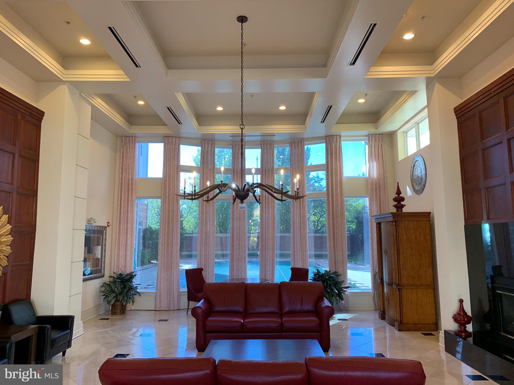 MARQUIS AT VIENNA STATION - Residential