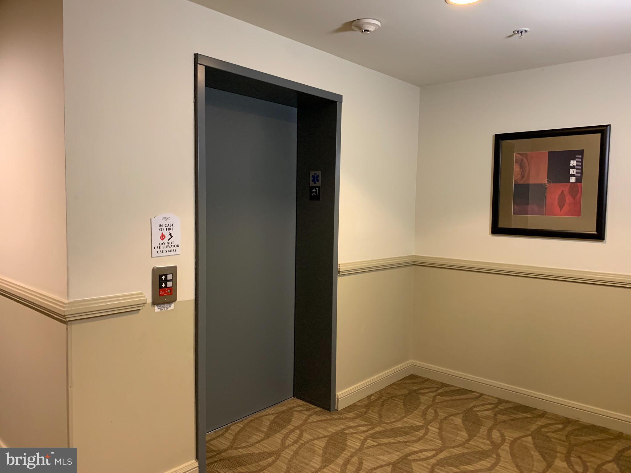 MARQUIS AT VIENNA STATION - Residential