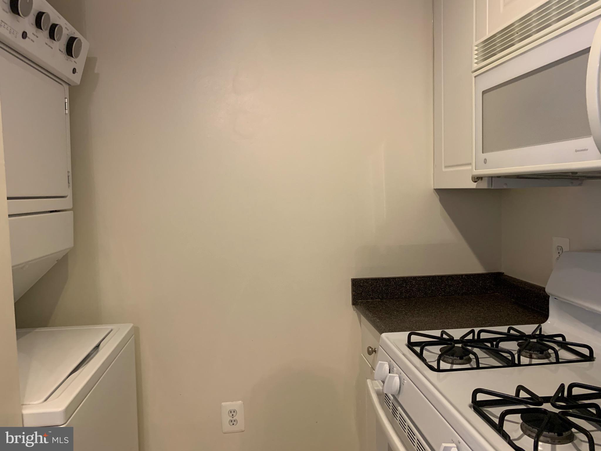 MARQUIS AT VIENNA STATION - Residential
