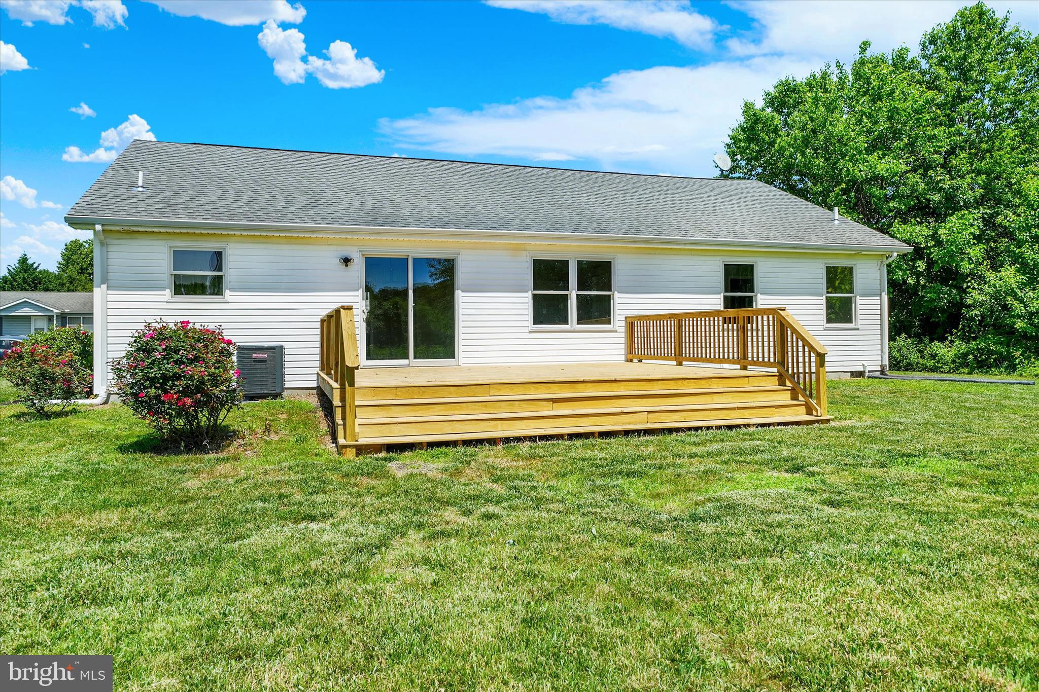 KNIGHTS LANDING - Residential
