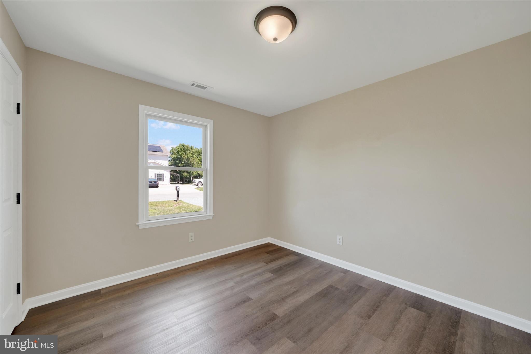 KNIGHTS LANDING - Residential
