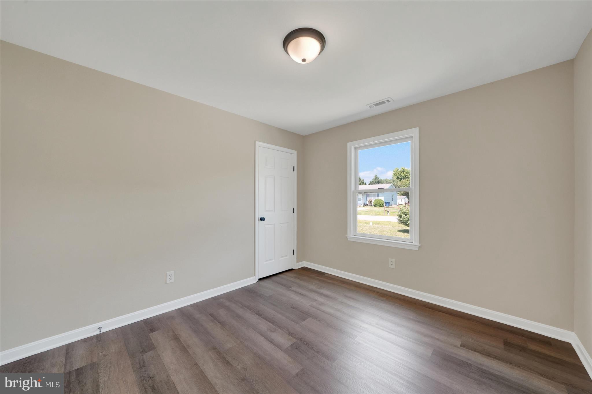KNIGHTS LANDING - Residential
